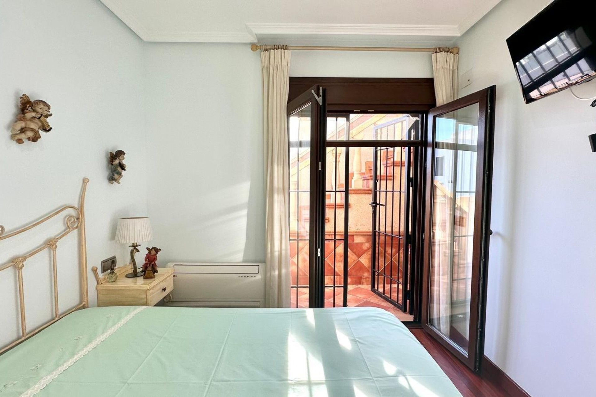 Resale - Town House -
Torrevieja - La Siesta