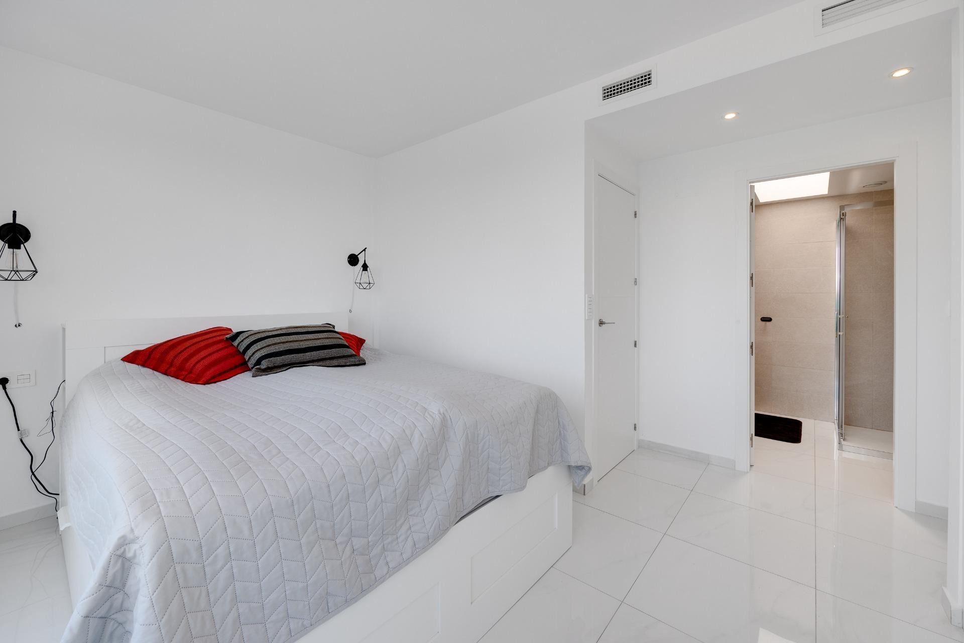 Resale - Town House -
Torrevieja - Los Balcones