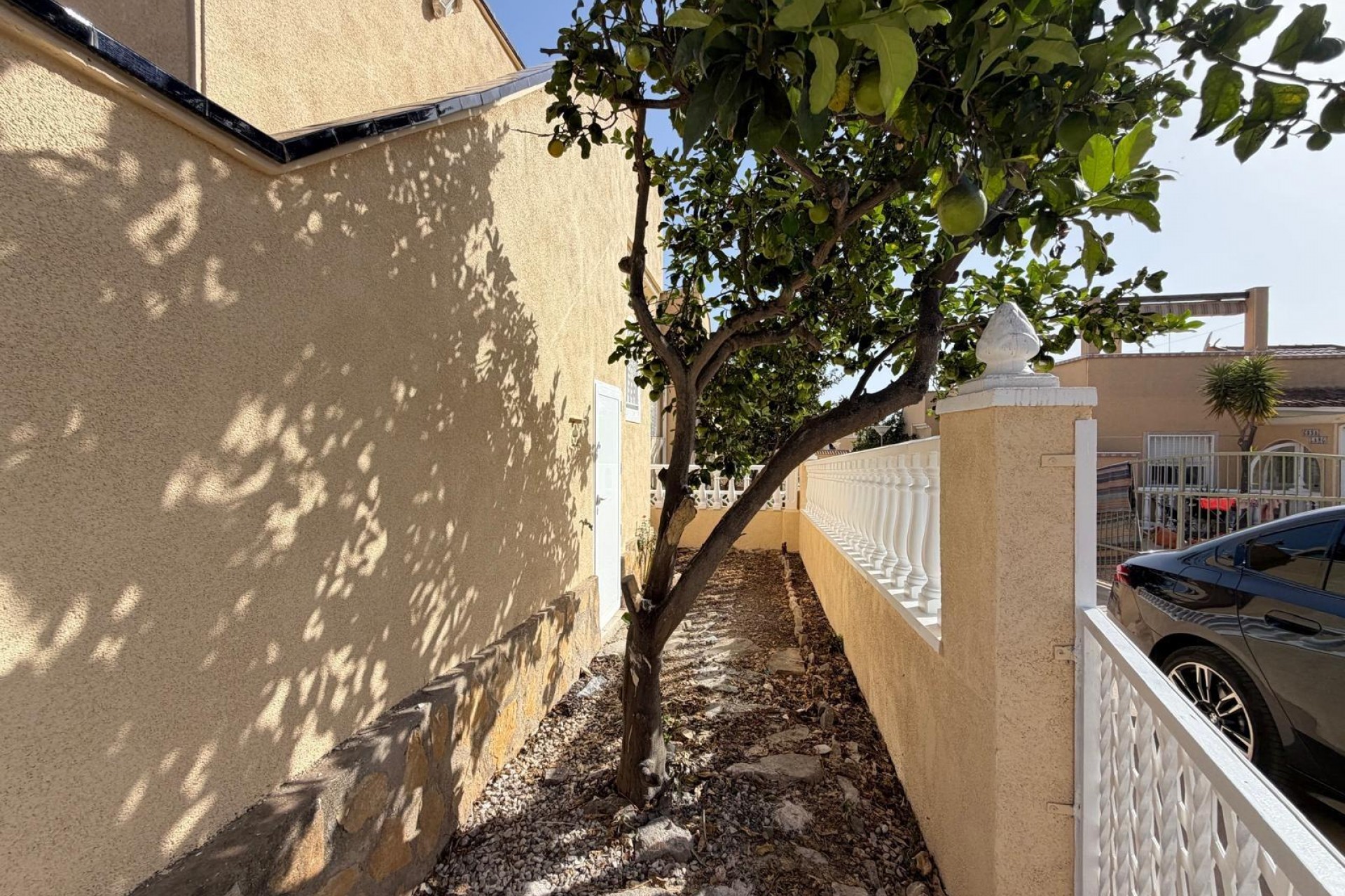Resale - Town House -
Torrevieja - Miramar - Torre Del Moro