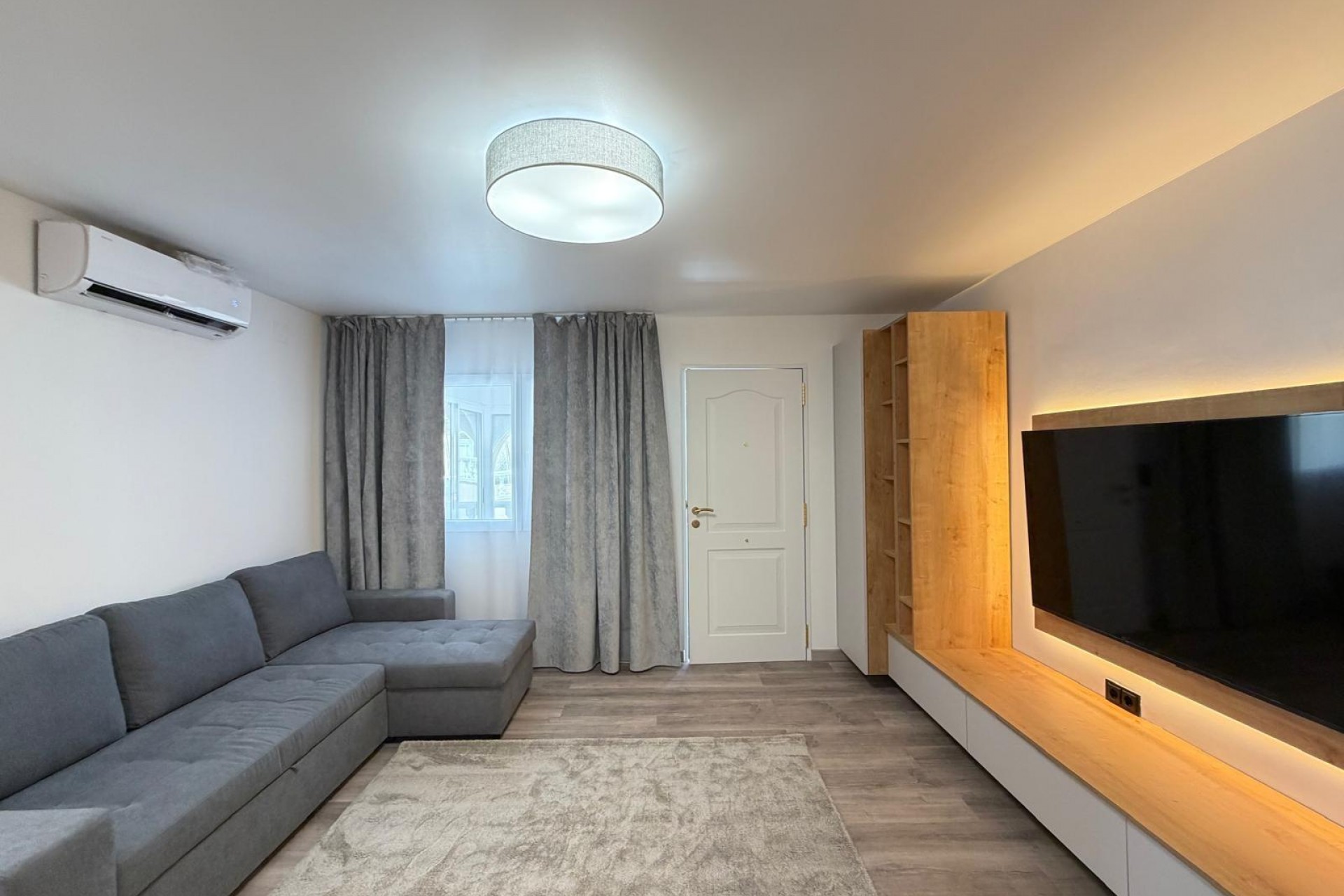 Resale - Town House -
Torrevieja - Miramar - Torre Del Moro