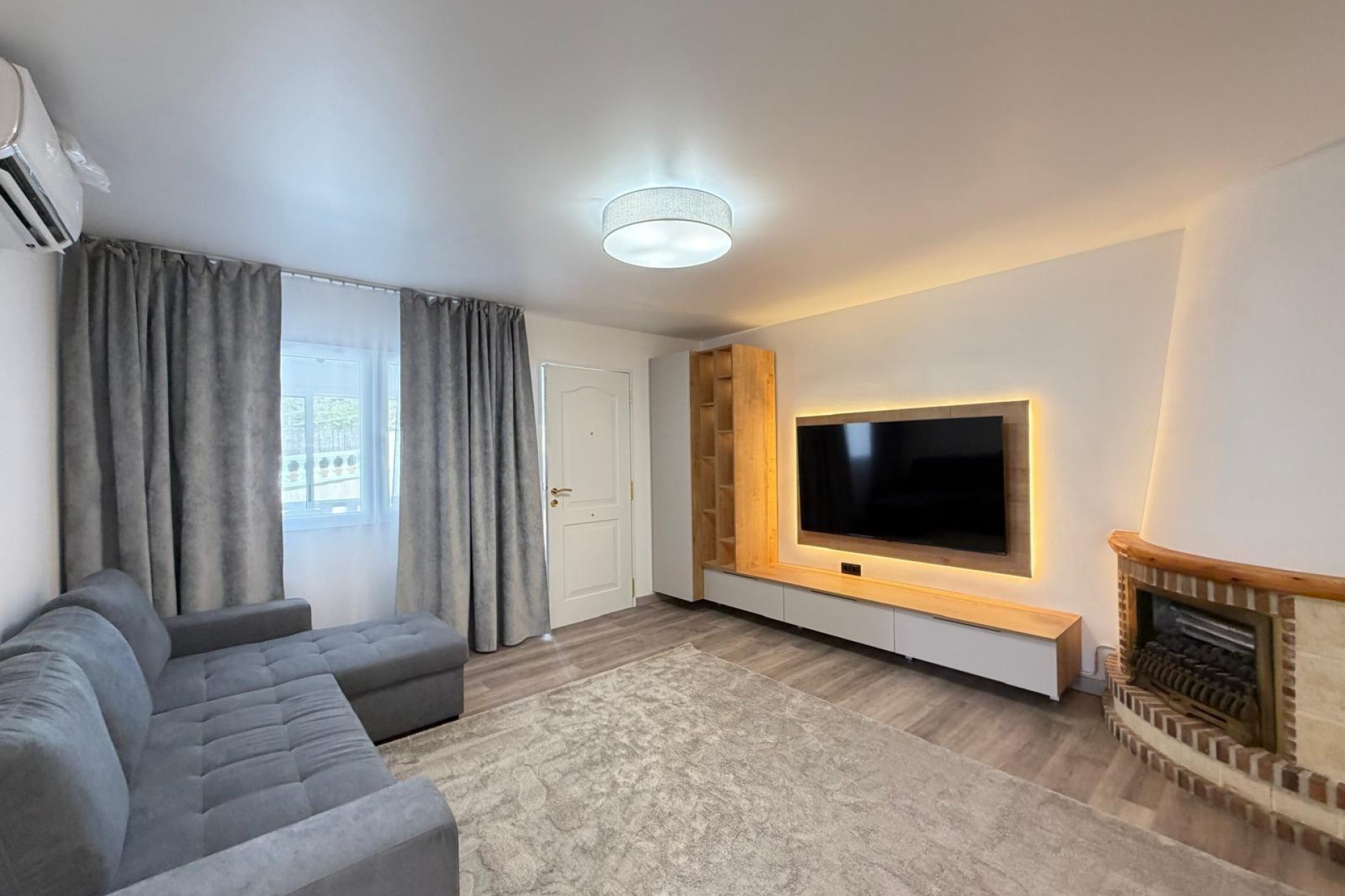 Resale - Town House -
Torrevieja - Miramar - Torre Del Moro