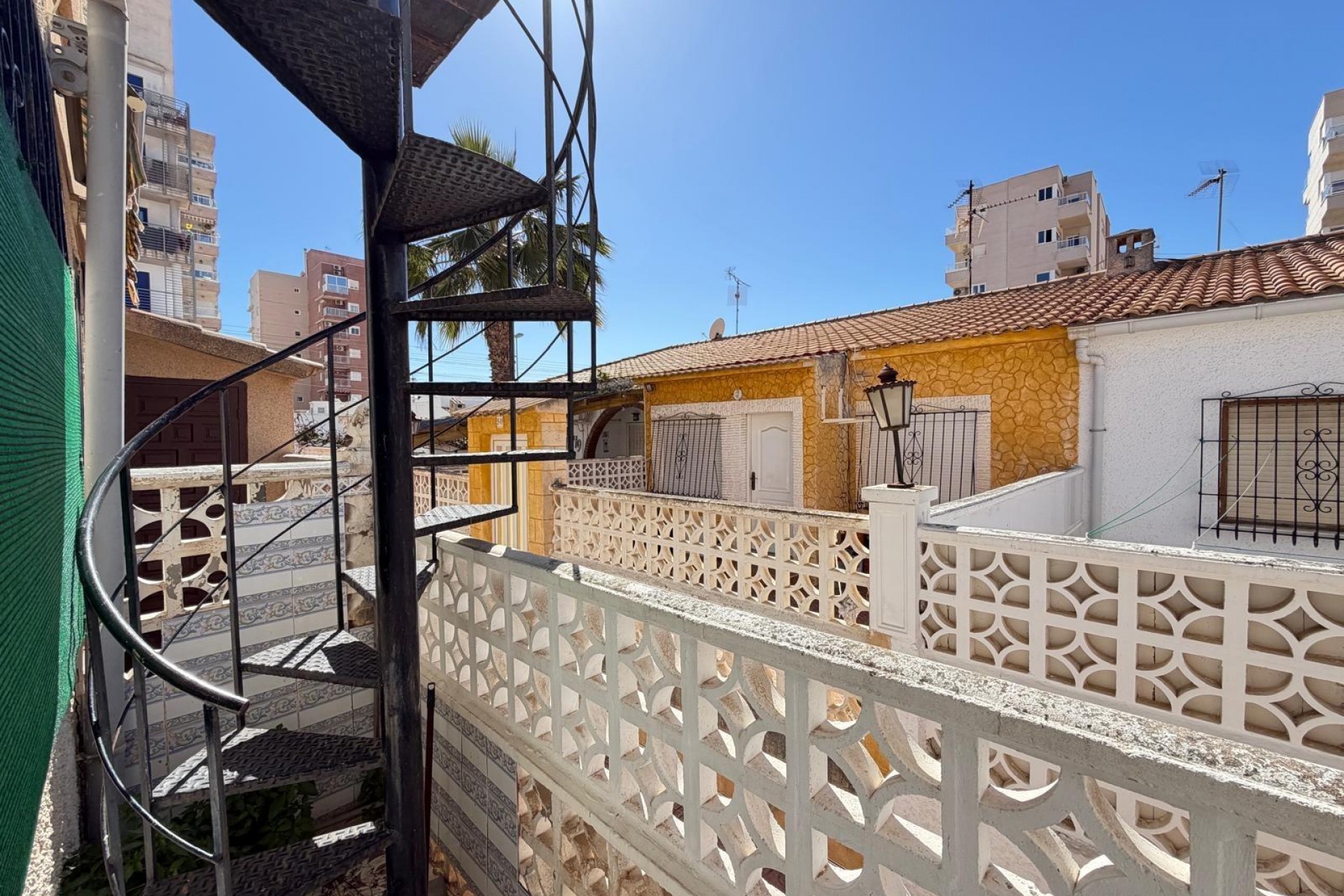 Resale - Town House -
Torrevieja - Nueva Torrevieja
