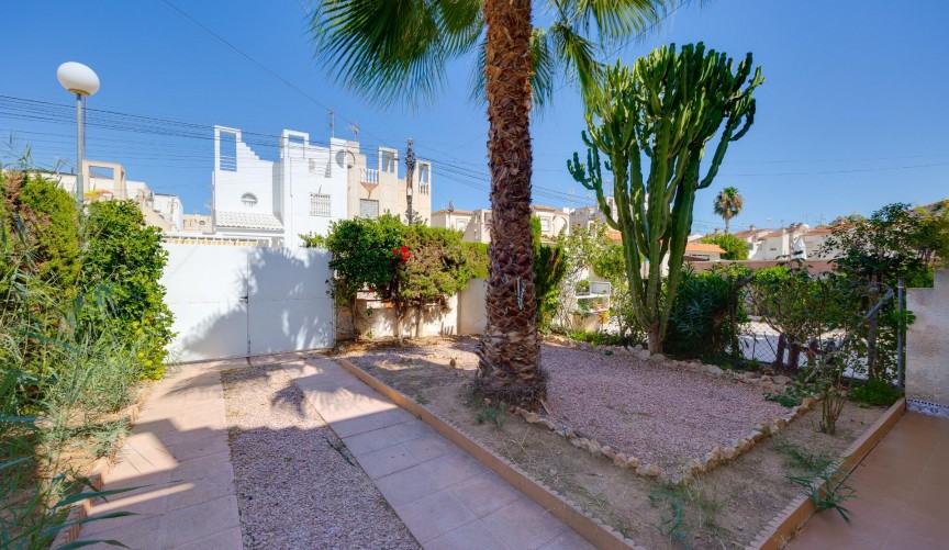 Resale - Town House -
Torrevieja - Paraje Natural