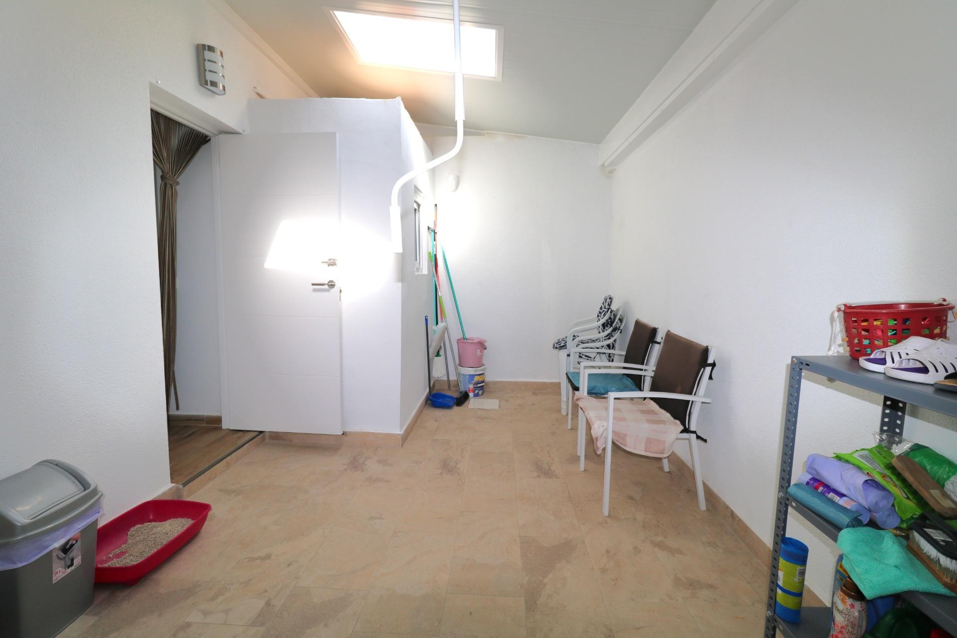 Resale - Town House -
Torrevieja - Playa De Los Naufragos