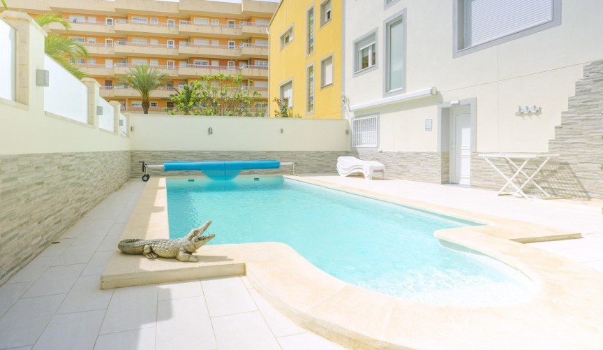 Resale - Town House -
Torrevieja - Punta Prima