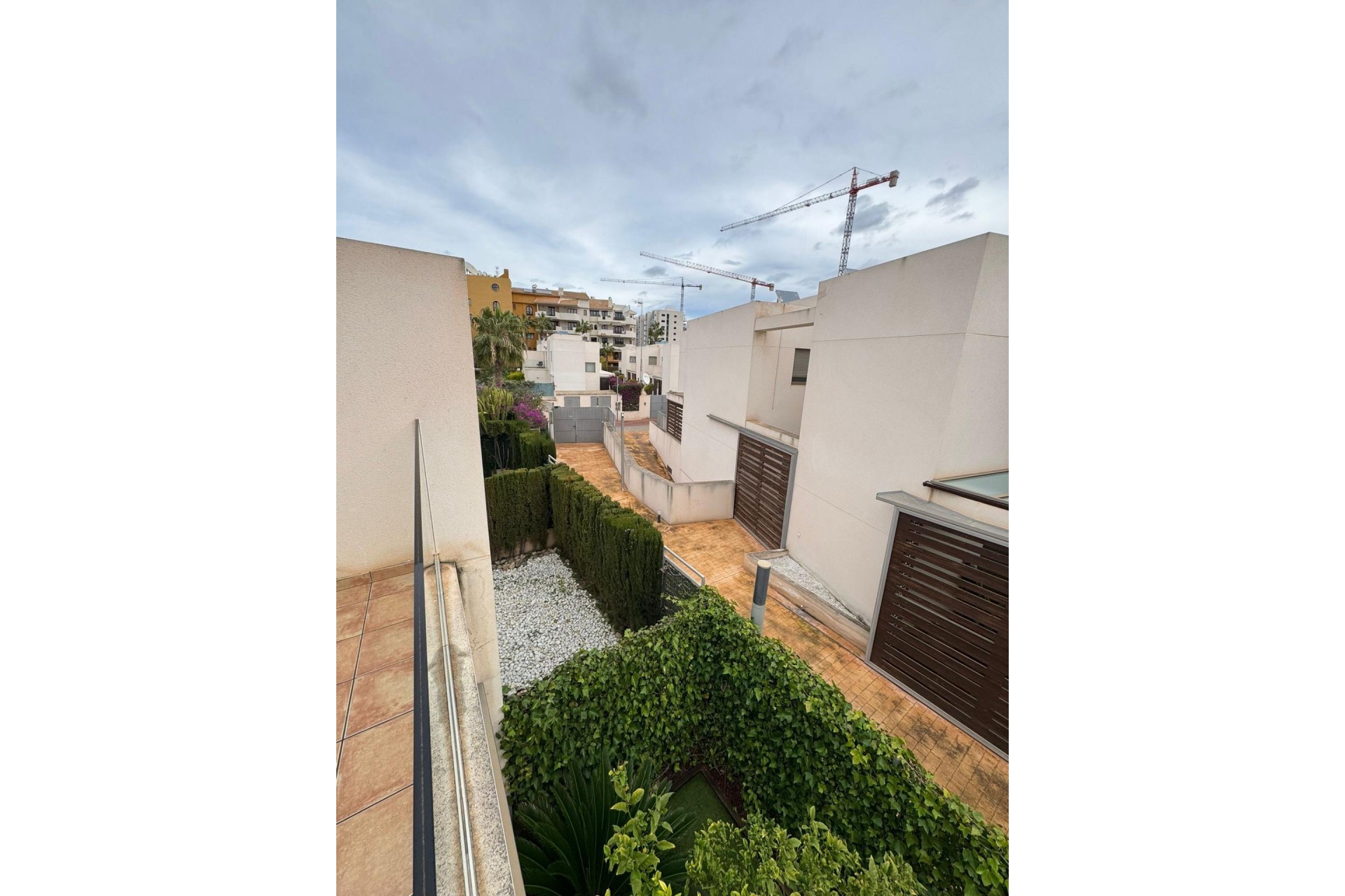 Resale - Town House -
Torrevieja - Punta Prima