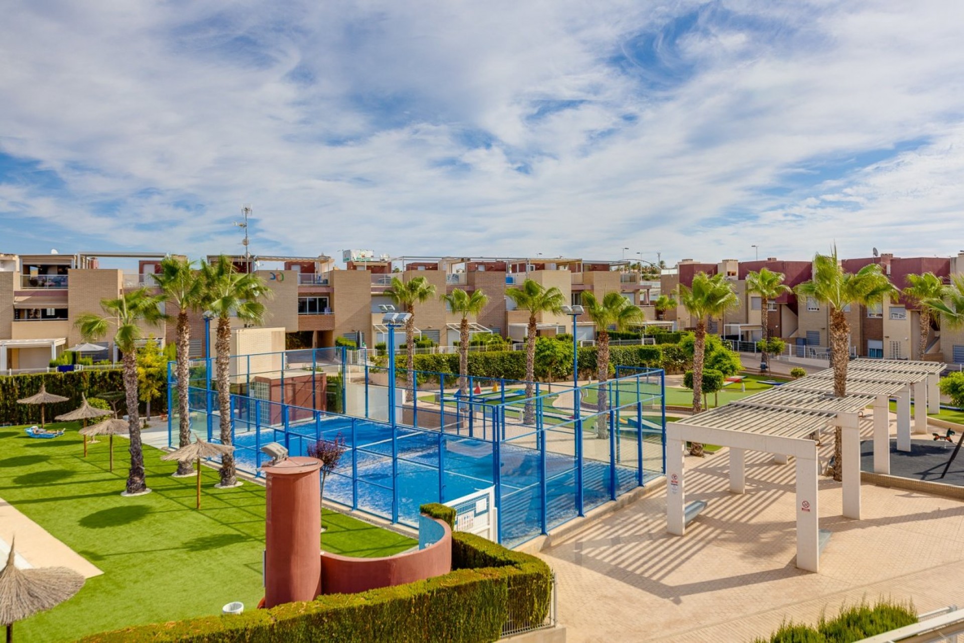 Resale - Town House -
Torrevieja - Sector 25