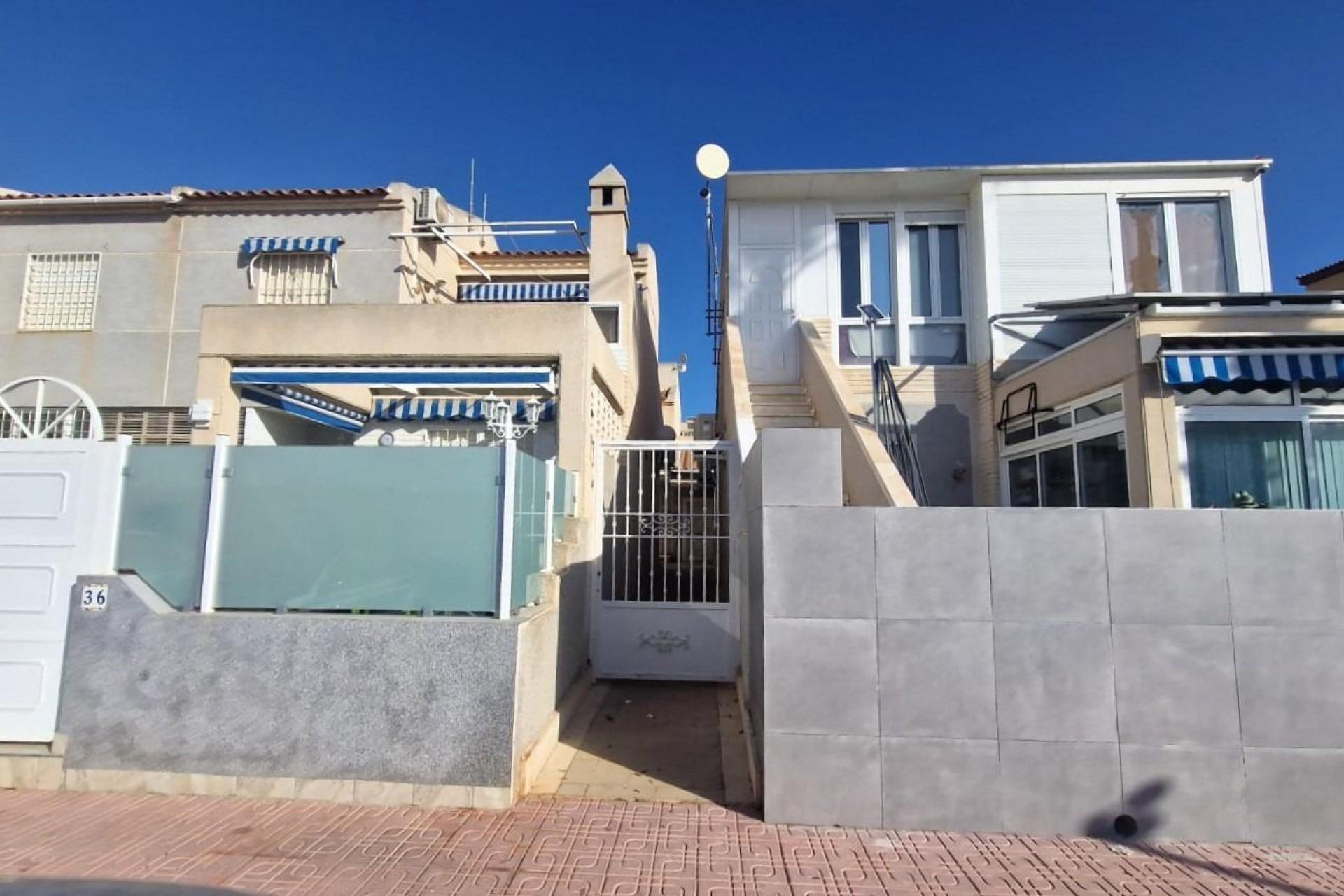 Resale - Town House -
Torrevieja - Torreblanca