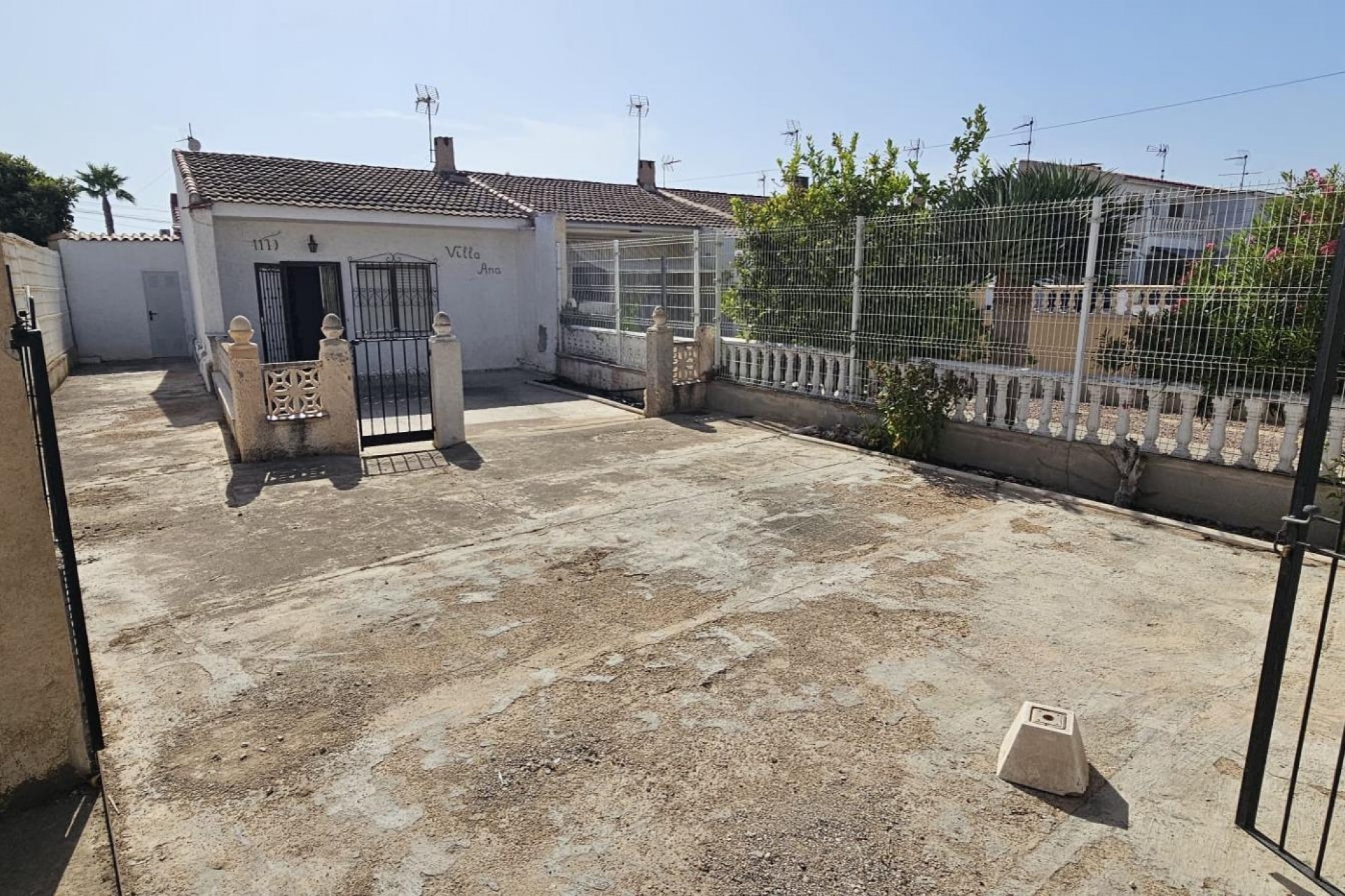 Resale - Town House -
Torrevieja - Torreta Florida