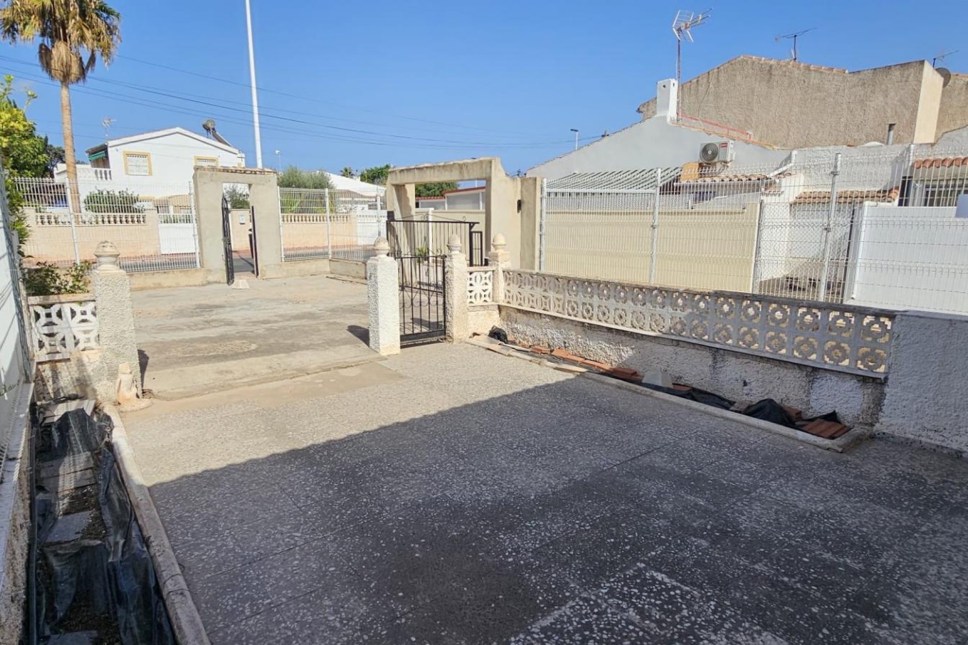 Resale - Town House -
Torrevieja - Torreta Florida