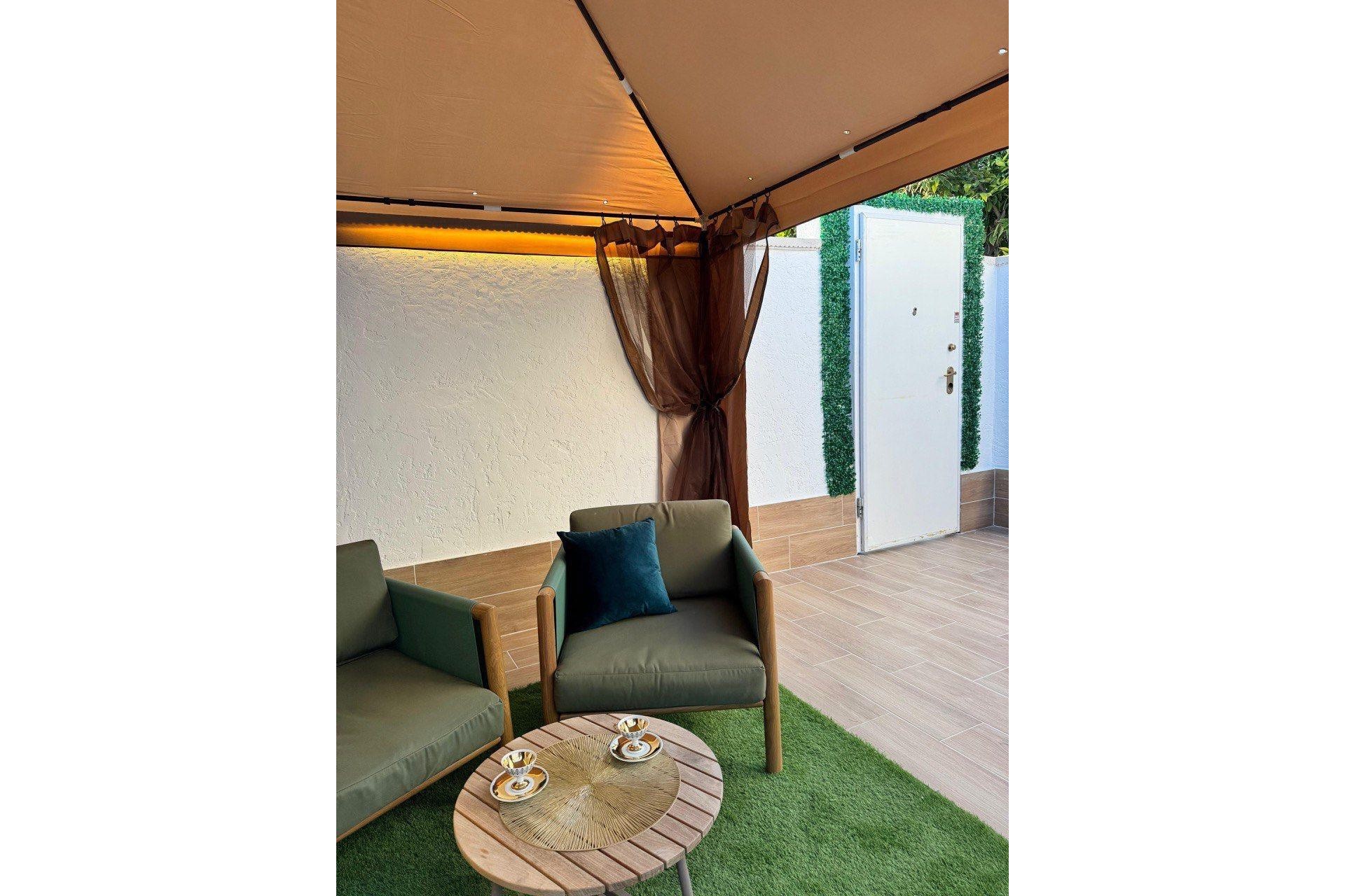 Resale - Town House -
Torrevieja - Torretas