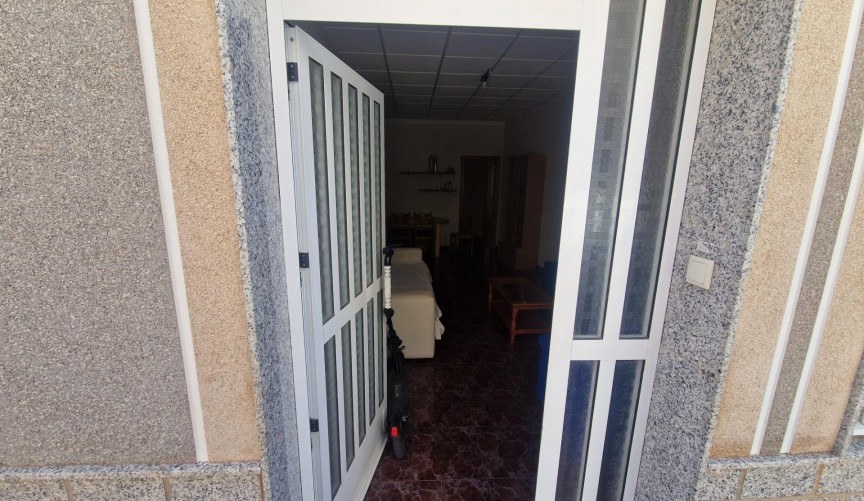 Resale - Town House -
Torrevieja
