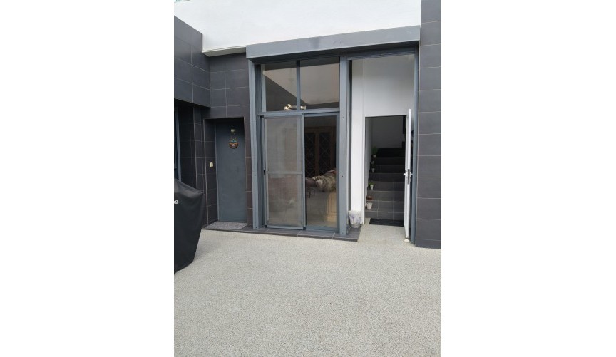 Resale - Town House -
Villamartin - Costa Blanca