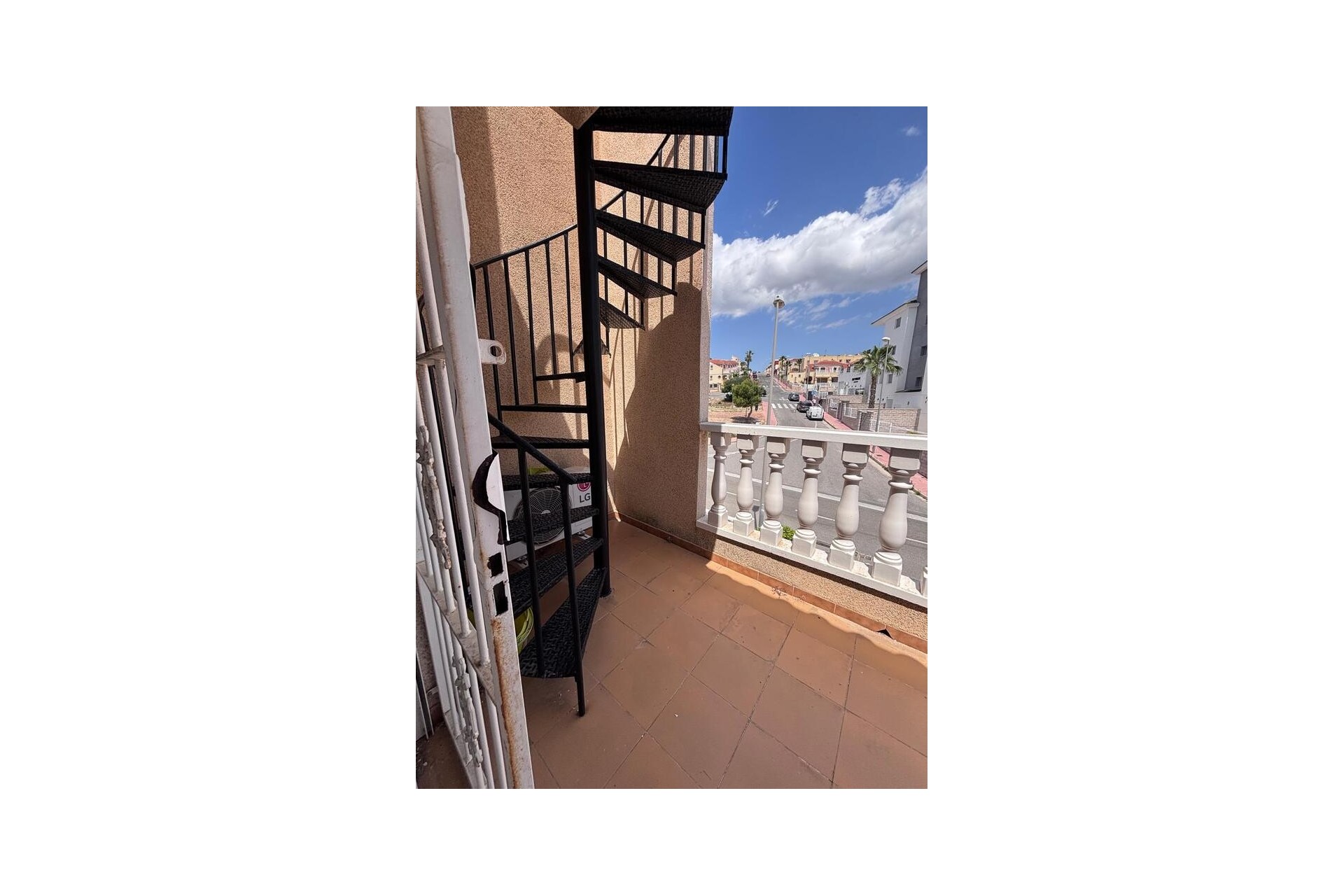 Resale - Town House -
Villamartin - Costa Blanca