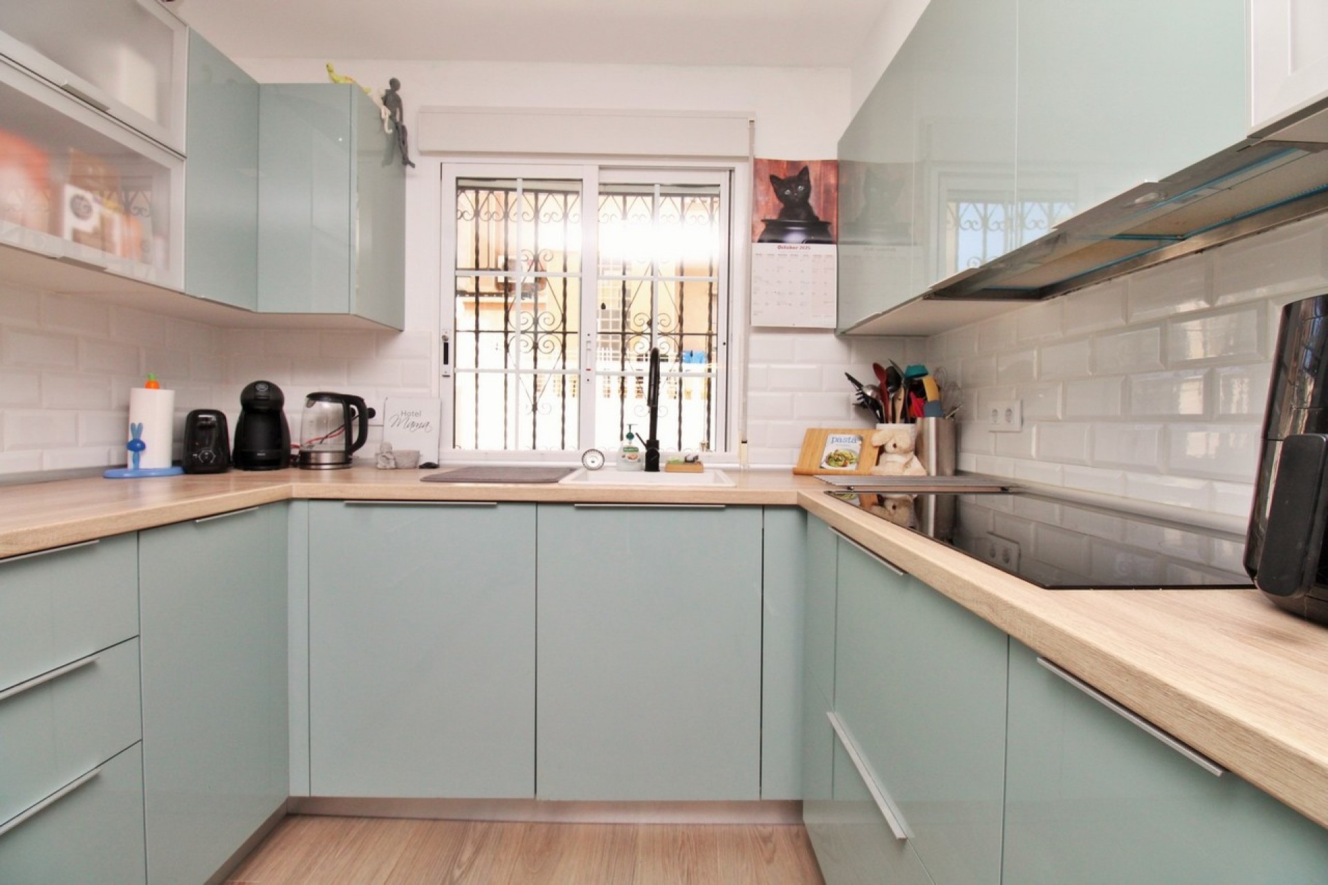 Resale - Town House -
Villamartin - Costa Blanca