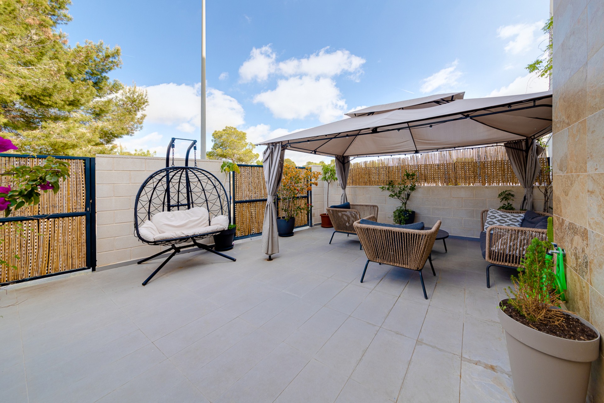 Resale - Town House -
Villamartin - Costa Blanca