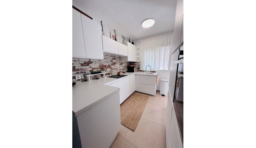 Resale - Town House -
Villamartin - Costa Blanca