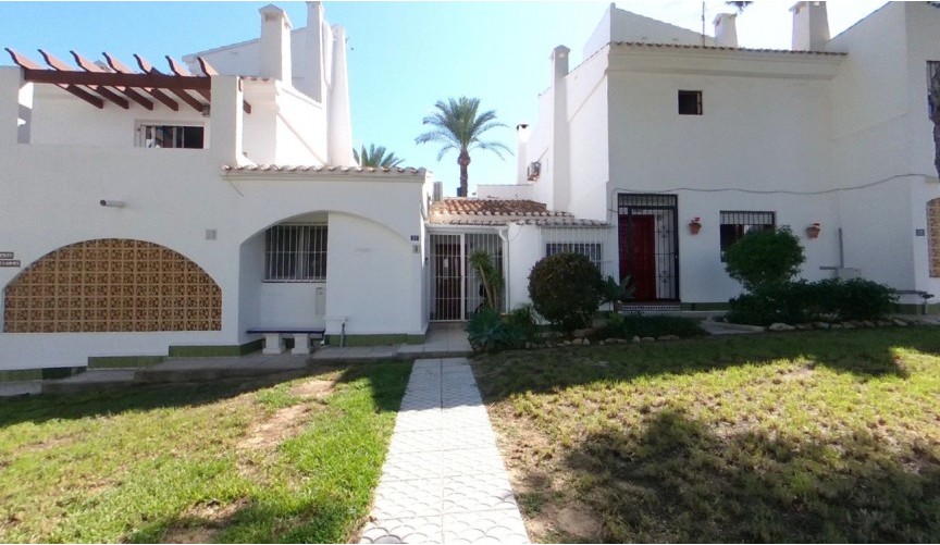 Resale - Town House -
Villamartin - Costa Blanca