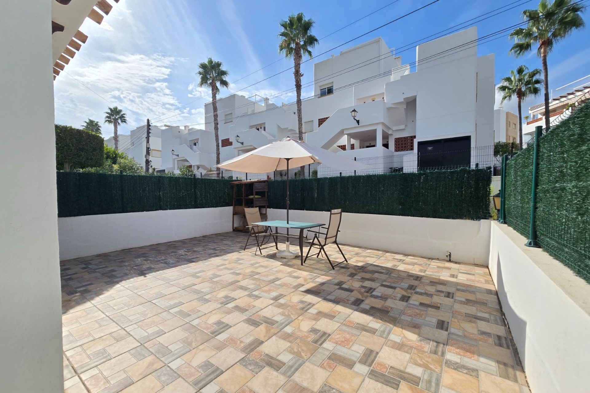 Resale - Town House -
Villamartin - Costa Blanca