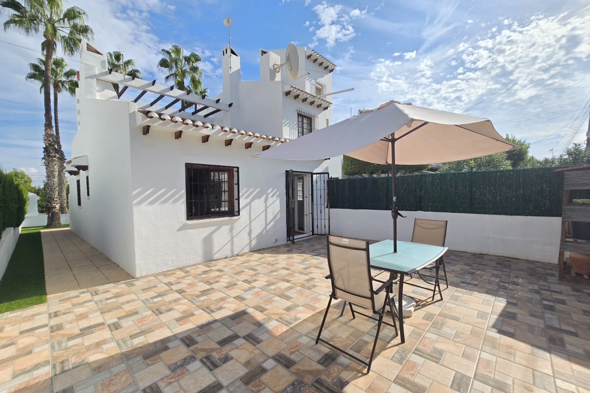 Resale - Town House -
Villamartin - Costa Blanca