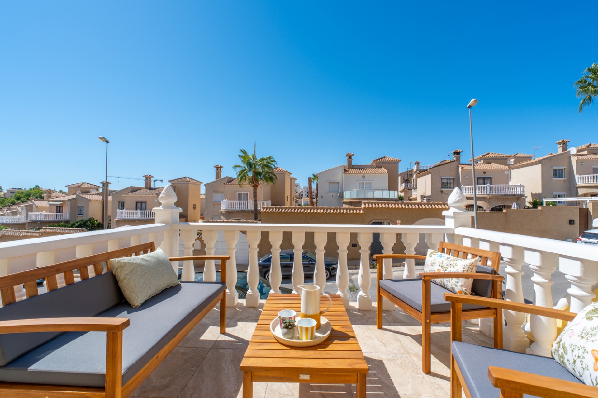 Resale - Town House -
Villamartin - Costa Blanca