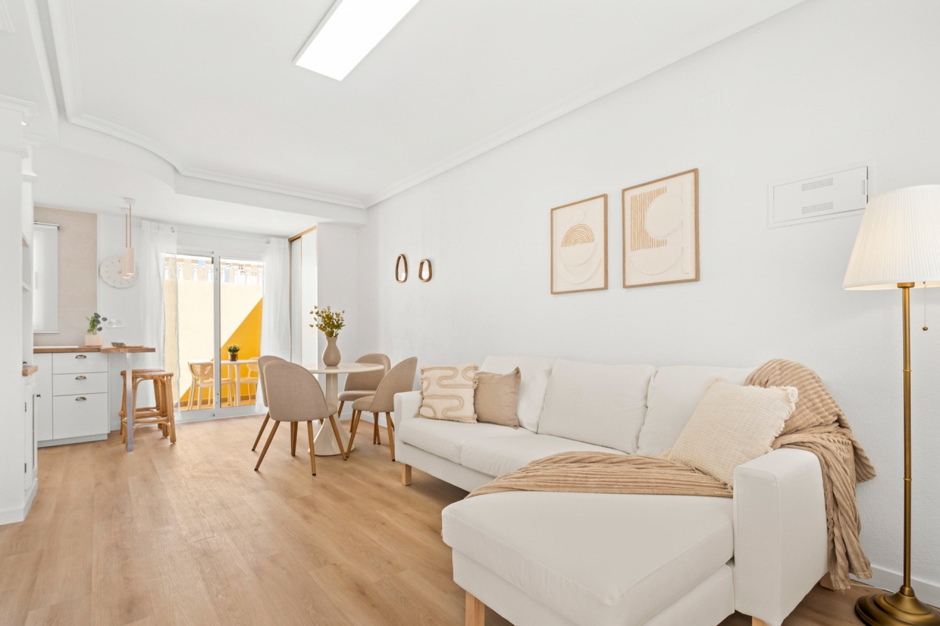 Resale - Town House -
Villamartin - Costa Blanca