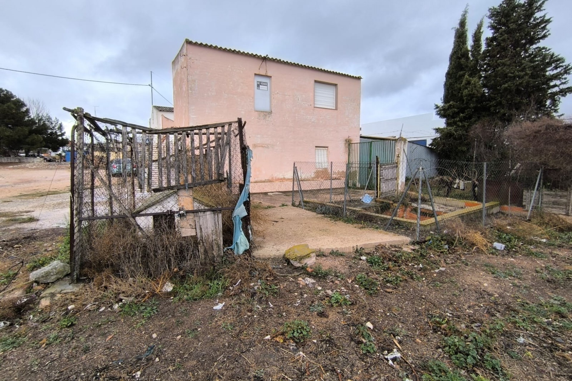 Resale - Town House -
Yecla - Inland