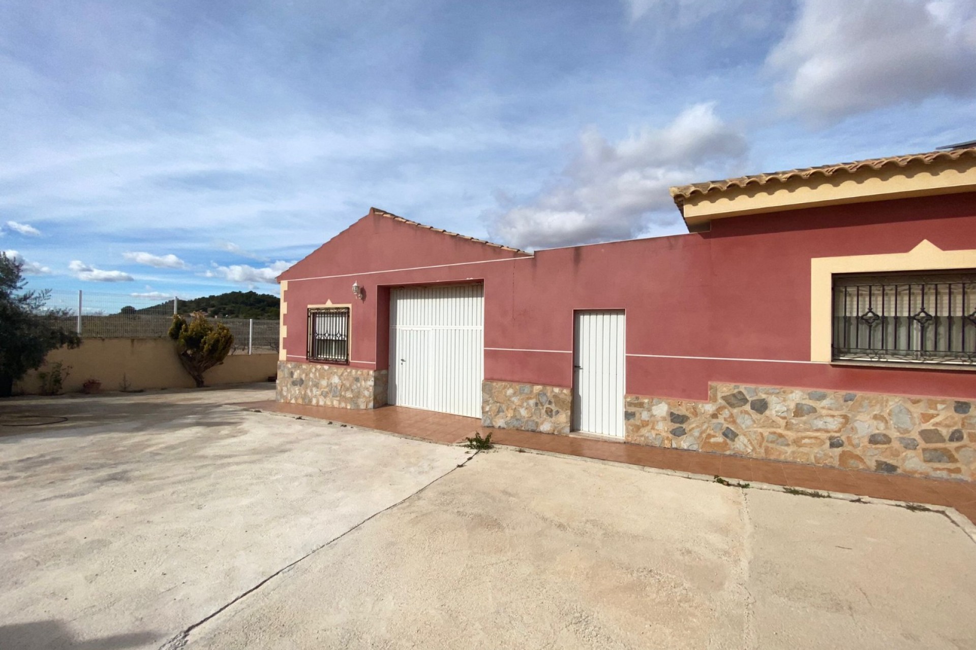 Resale - Villa -
Abanilla - Inland