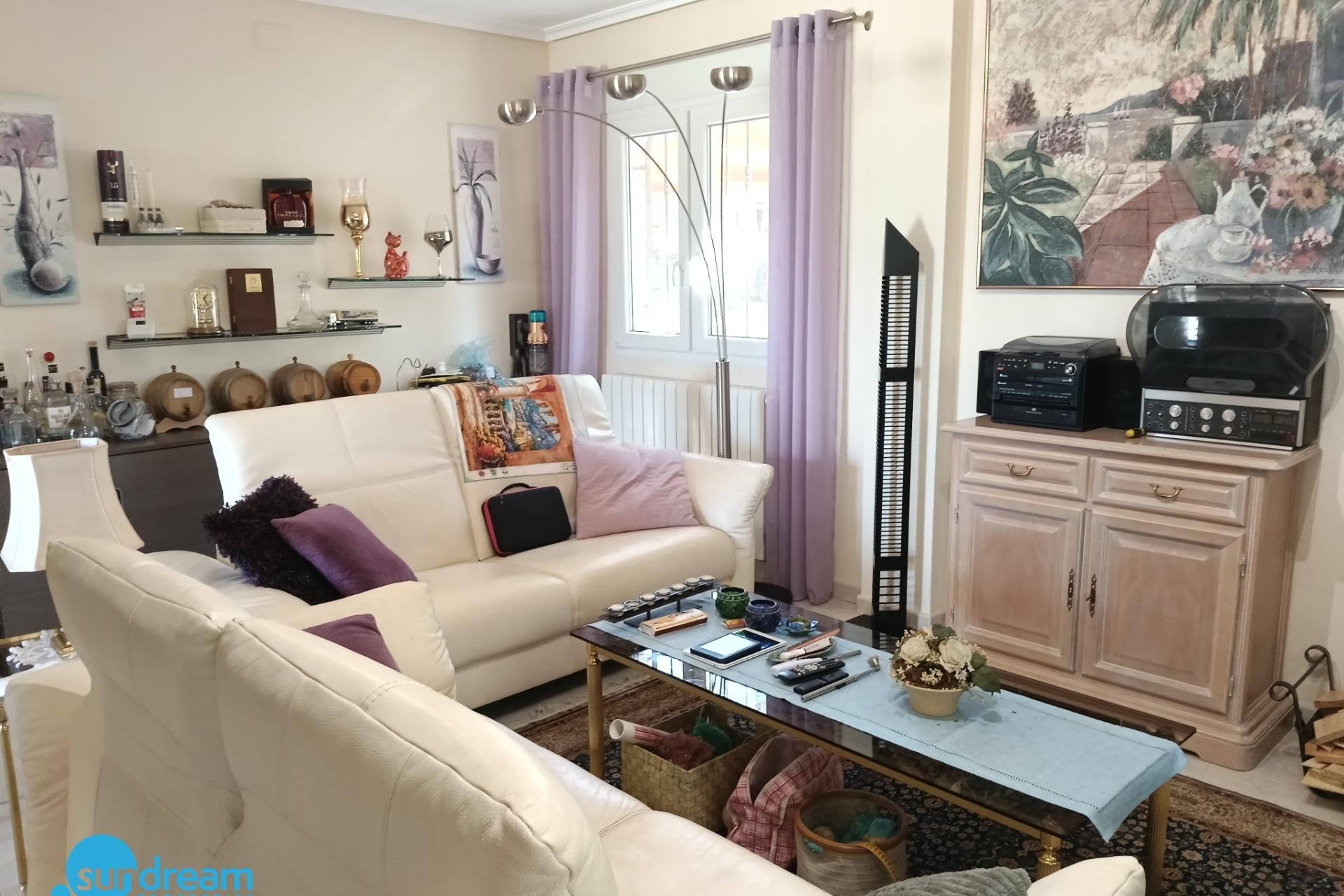 Resale - Villa -
Abanilla