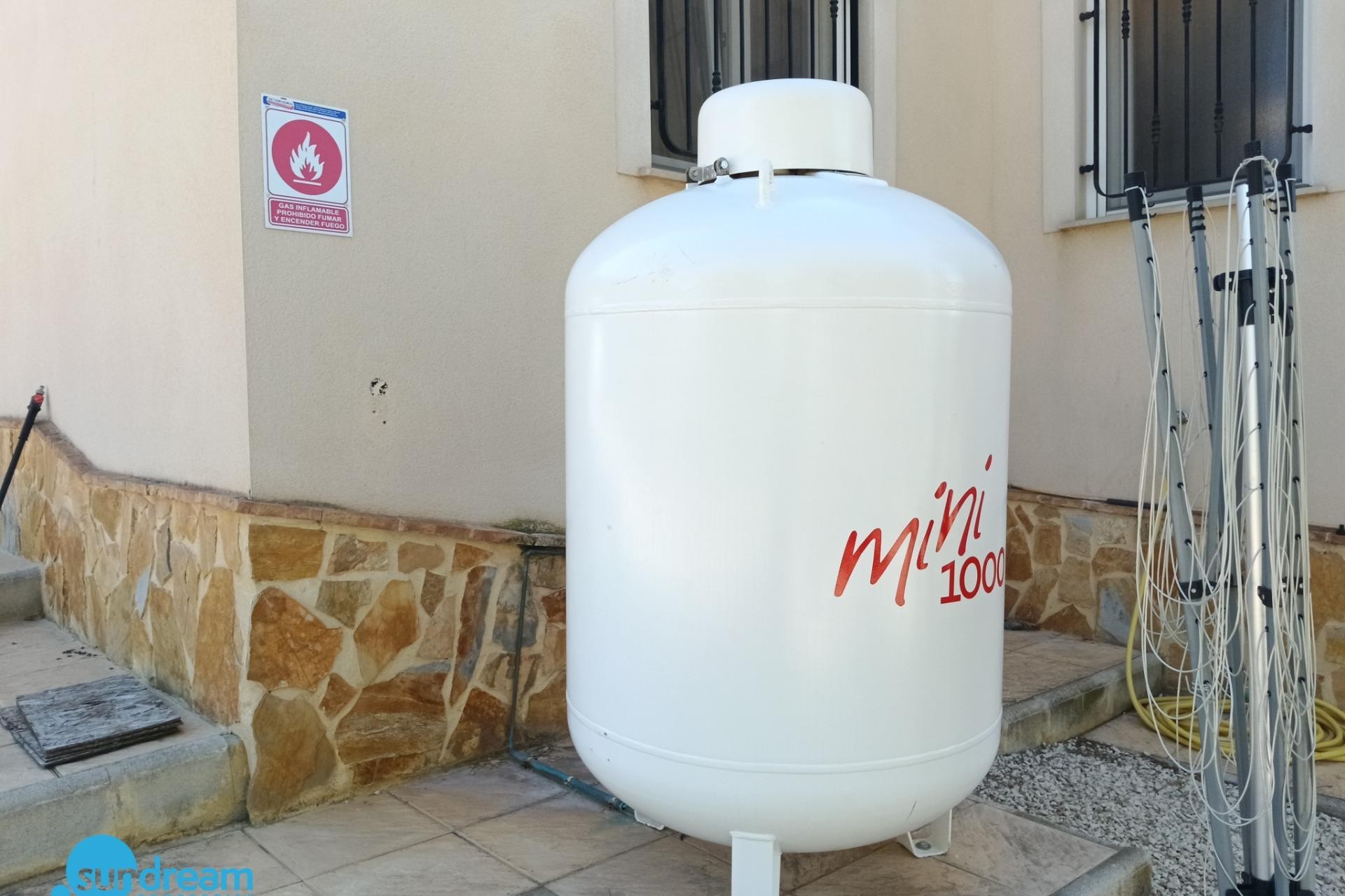 Resale - Villa -
Abanilla