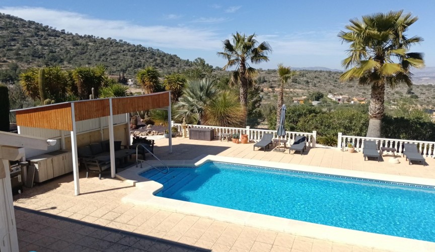 Resale - Villa -
Abanilla