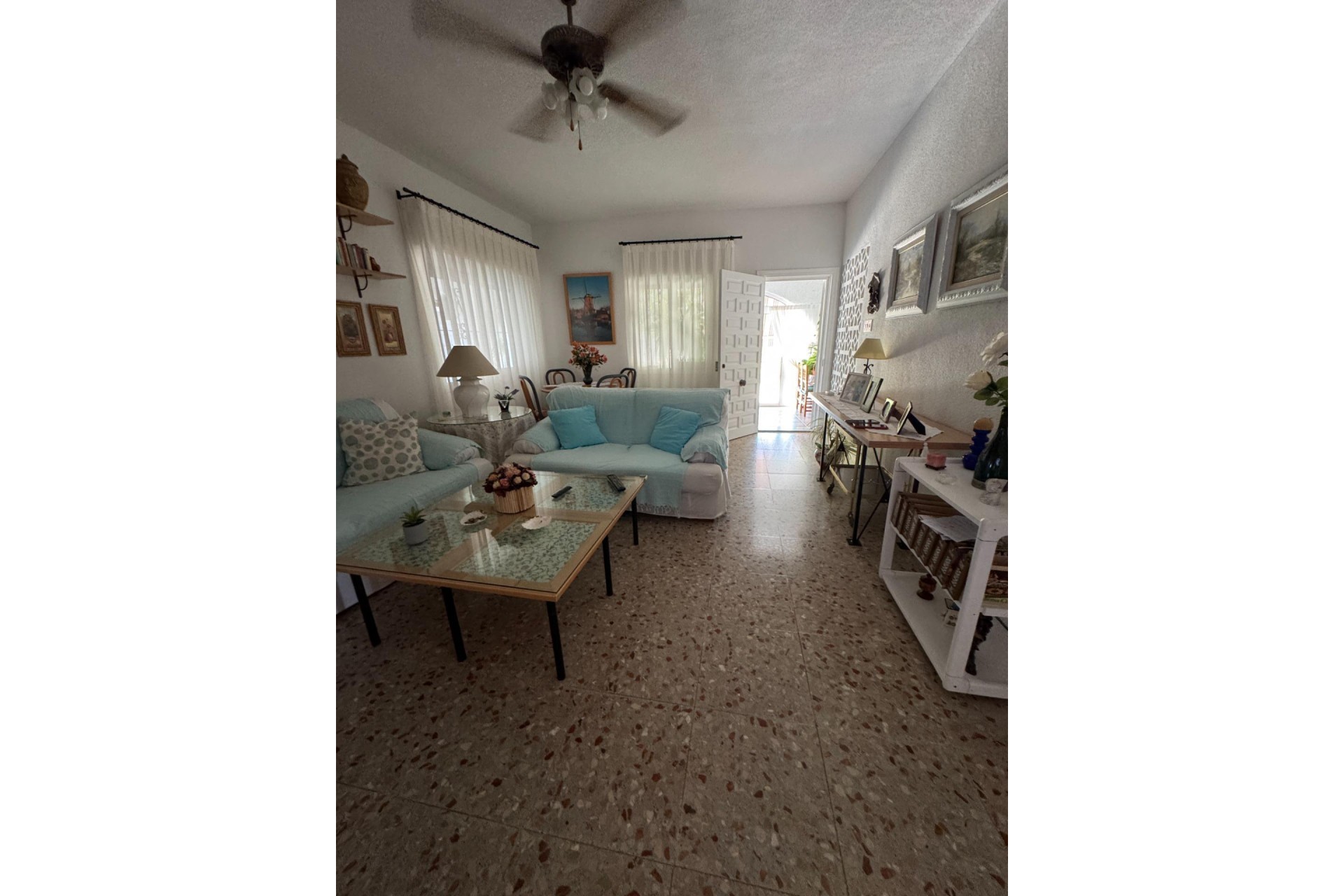 Resale - Villa -
Albatera - Partida Lomas
