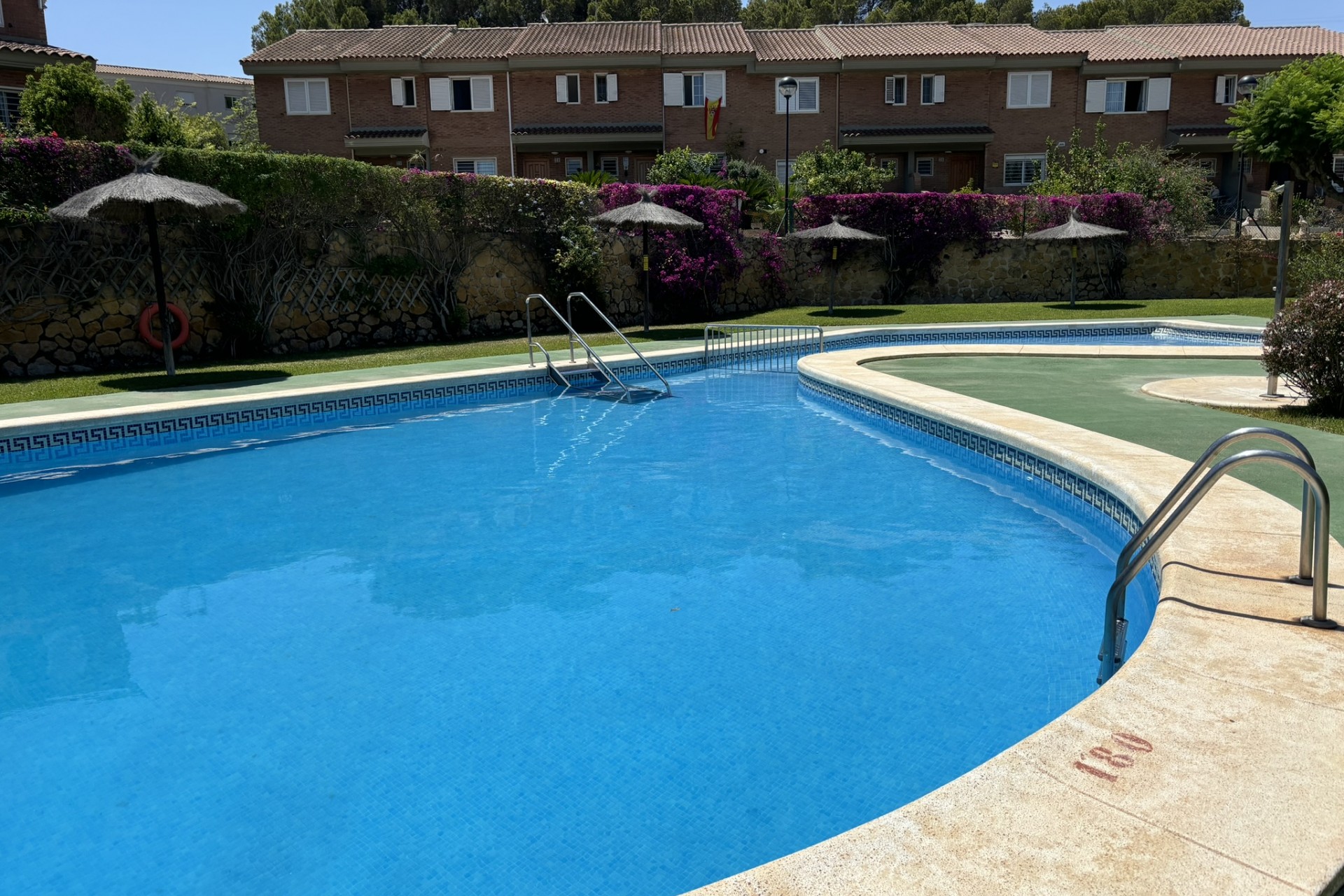 Resale - Villa -
Albir - Costa Blanca