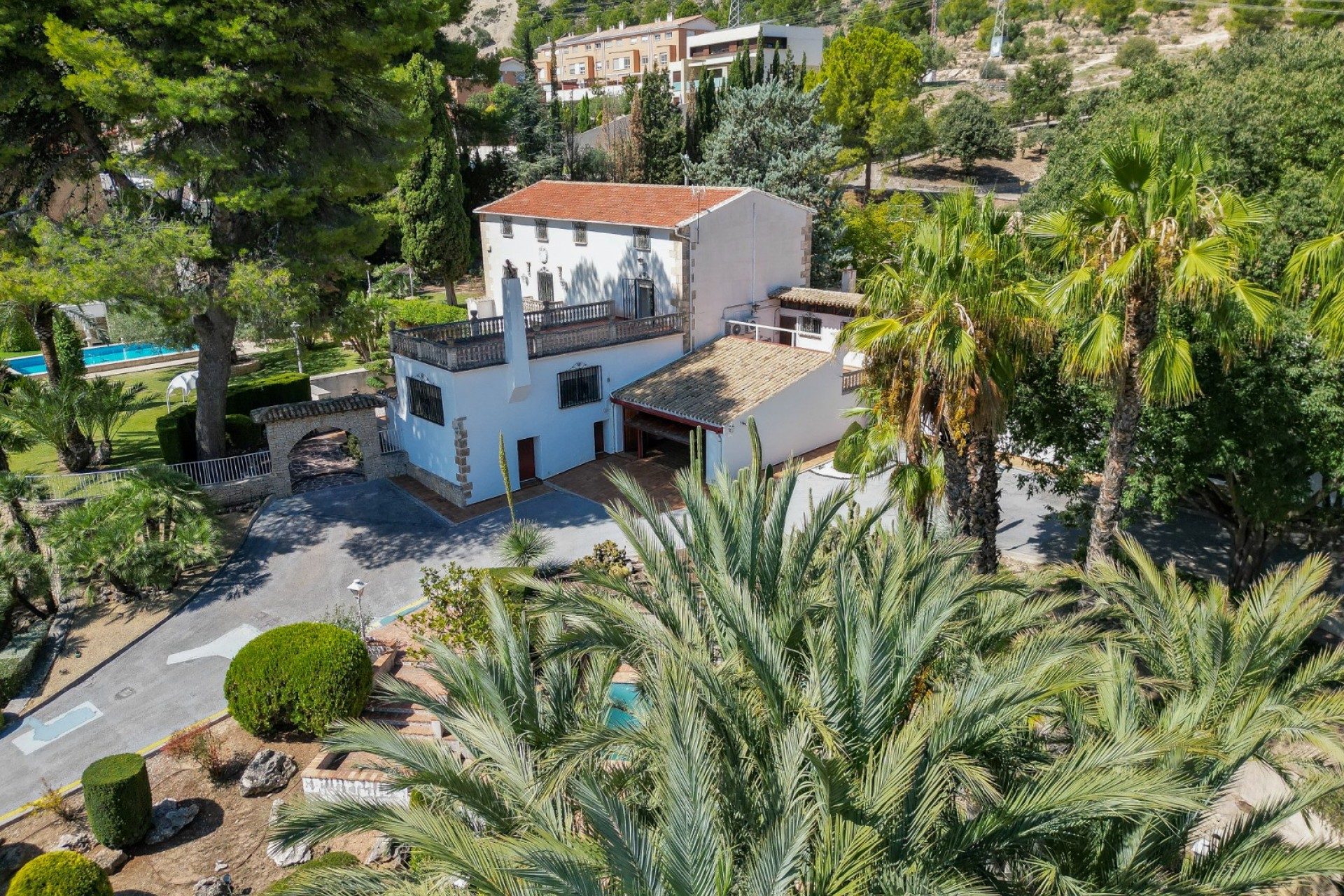 Resale - Villa -
Alcoy - Inland