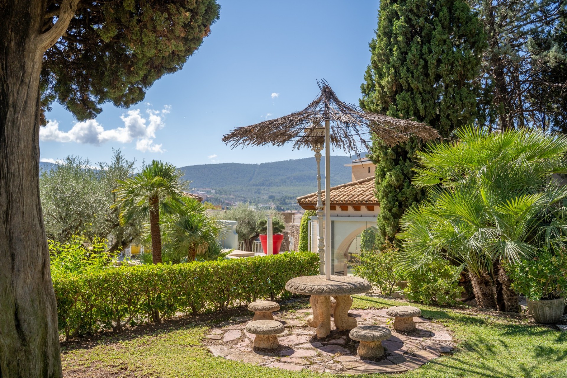 Resale - Villa -
Alcoy - Inland