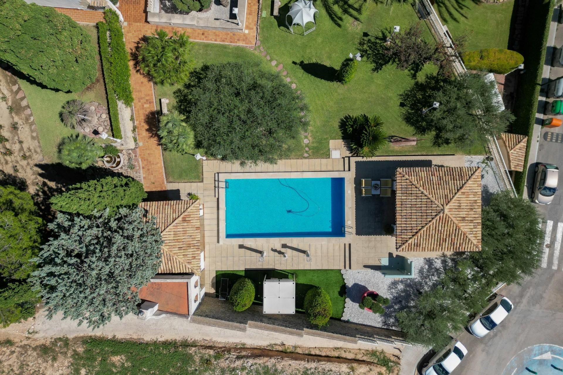 Resale - Villa -
Alcoy - Inland