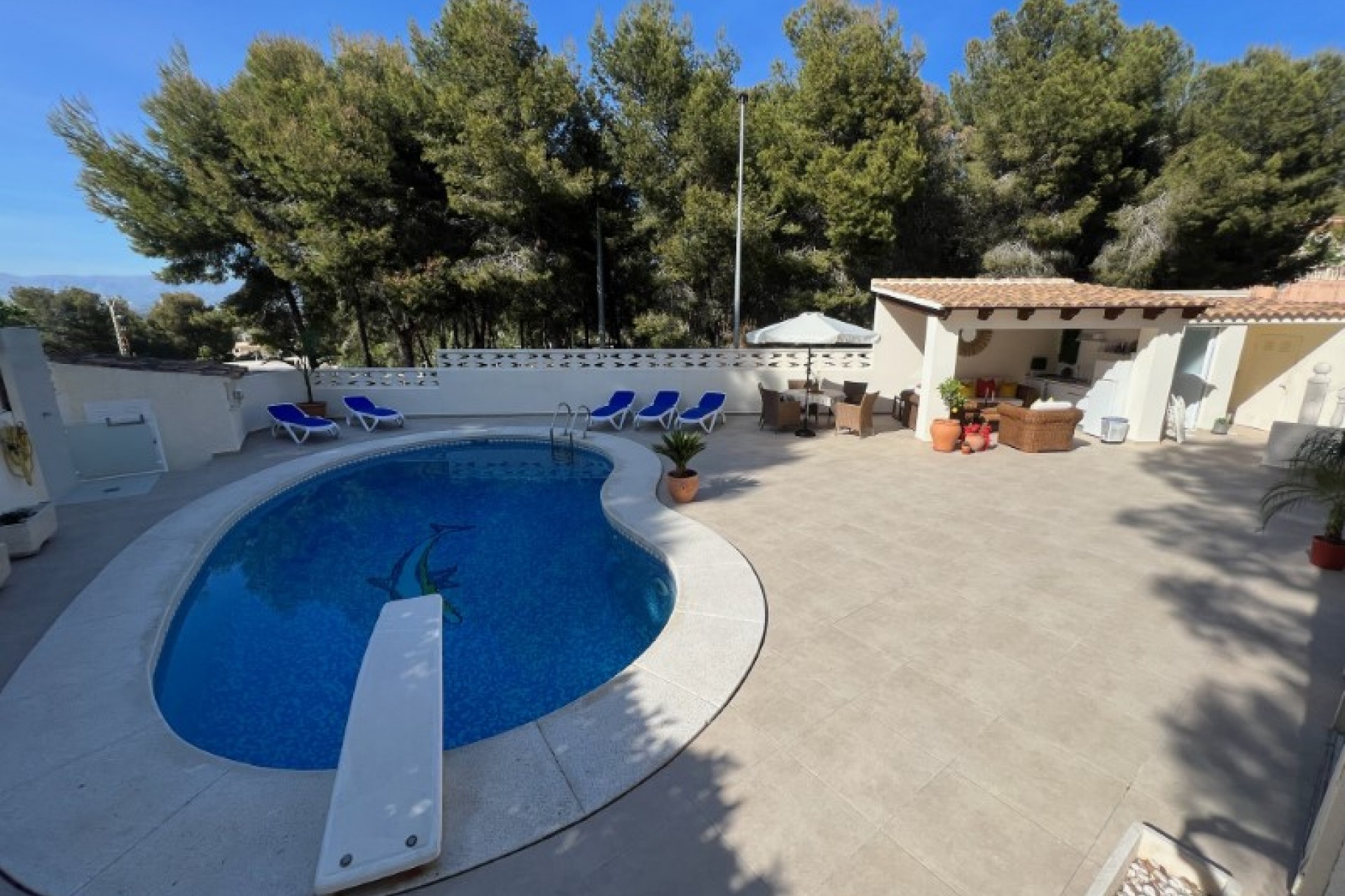 Resale - Villa -
Alfas del Pí - Costa Blanca