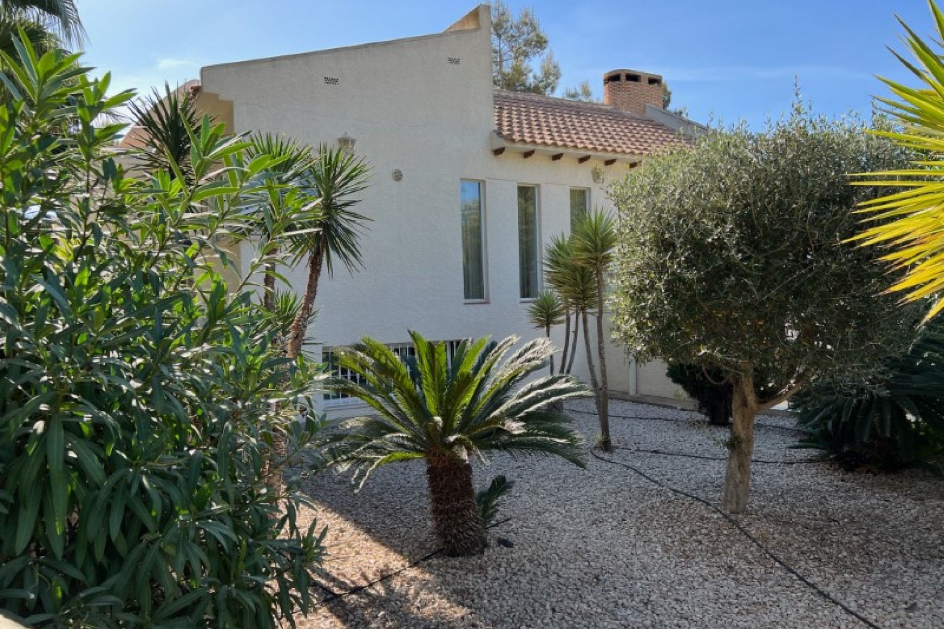 Resale - Villa -
Alfas del Pí - Costa Blanca