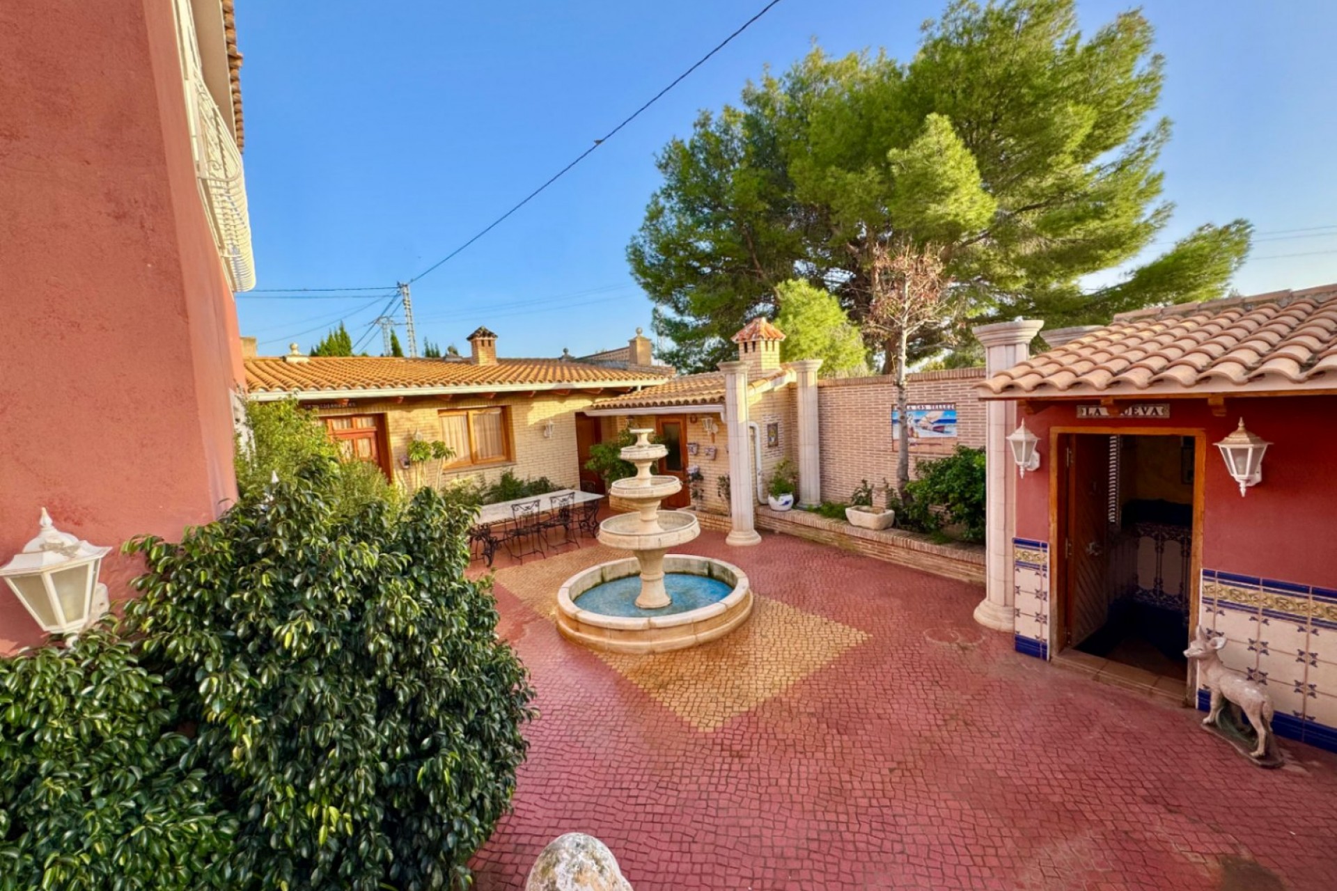 Resale - Villa -
Alfas del Pí - Costa Blanca