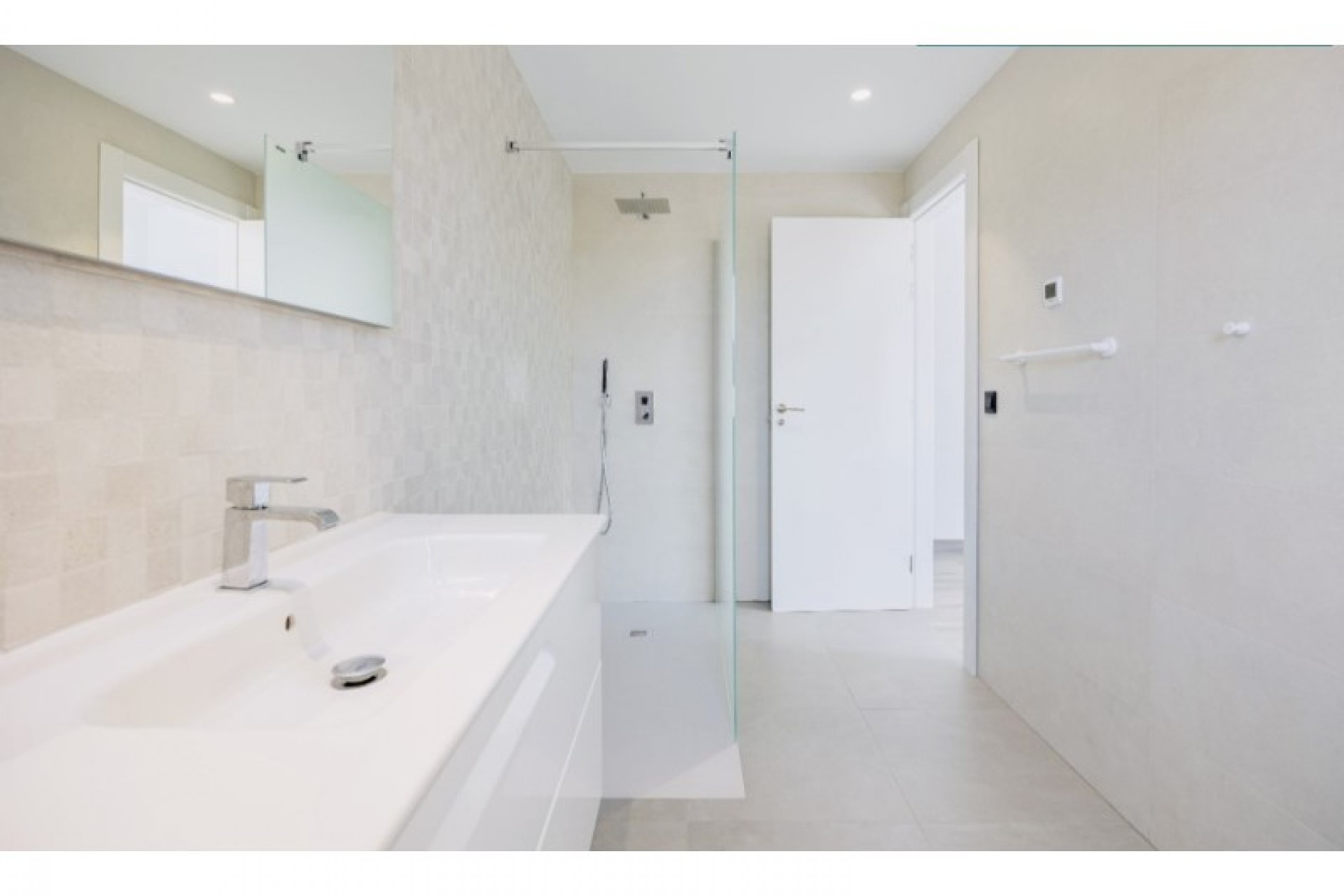 Resale - Villa -
Alfas del Pí - Costa Blanca