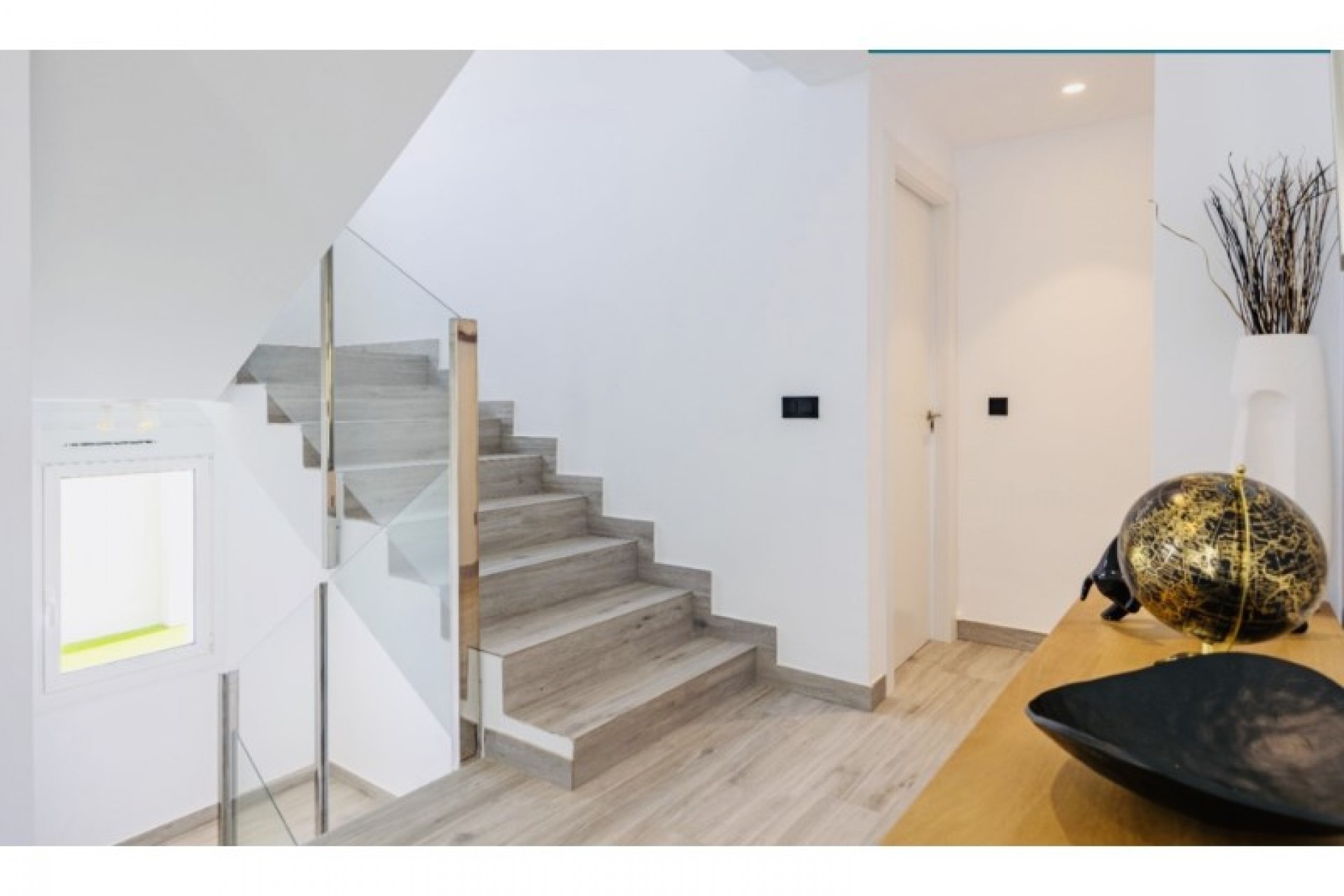 Resale - Villa -
Alfas del Pí - Costa Blanca