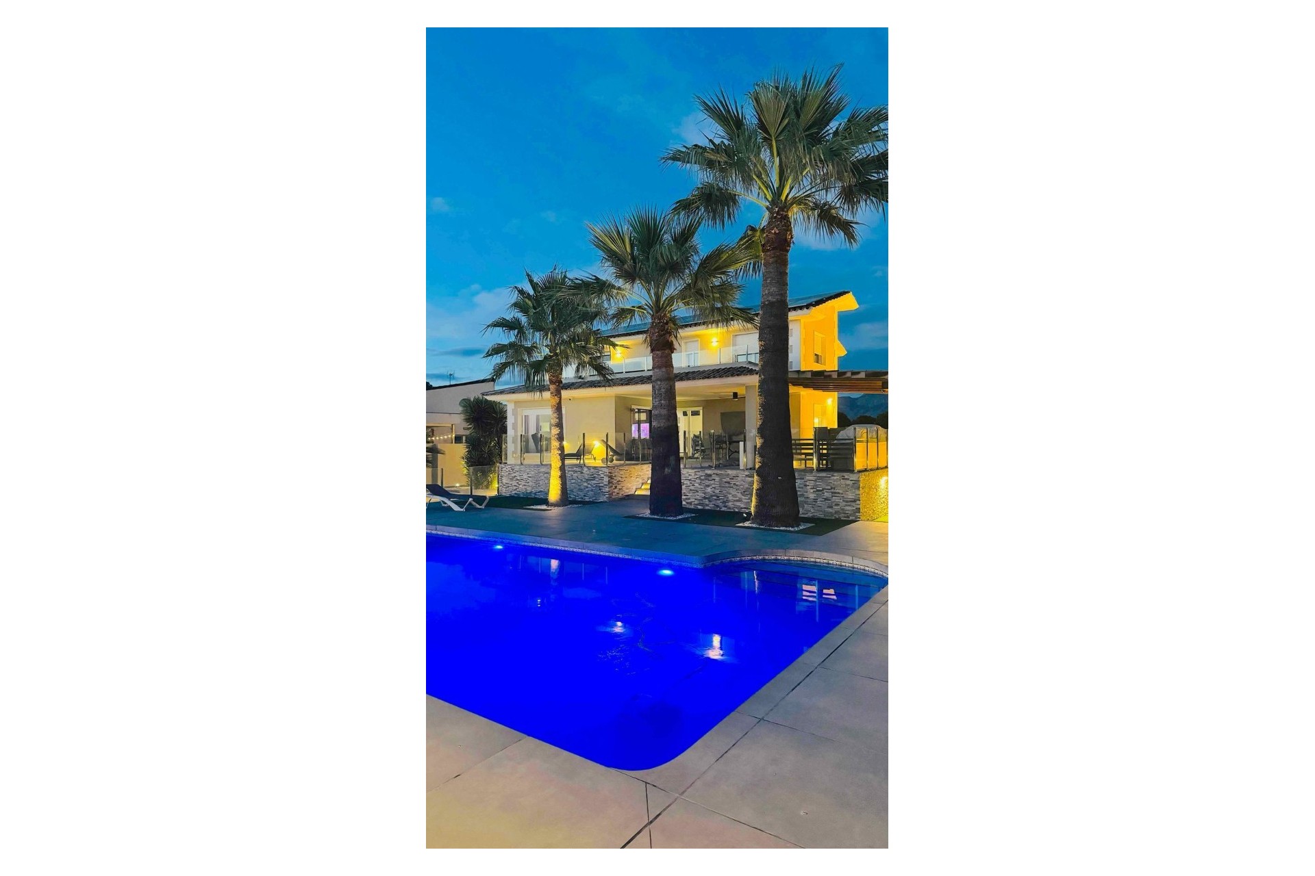 Resale - Villa -
Alfas del Pí - Costa Blanca