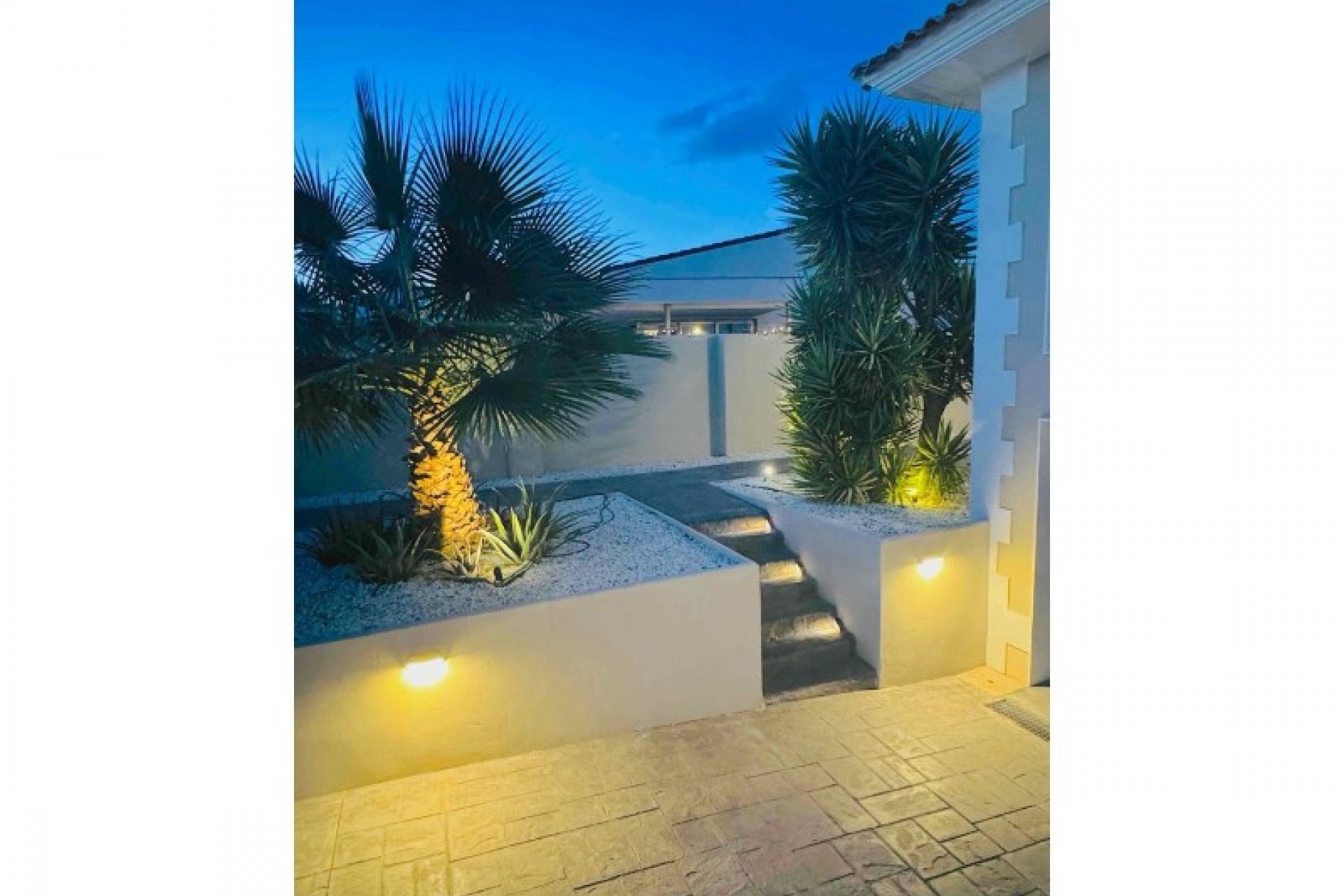 Resale - Villa -
Alfas del Pí - Costa Blanca