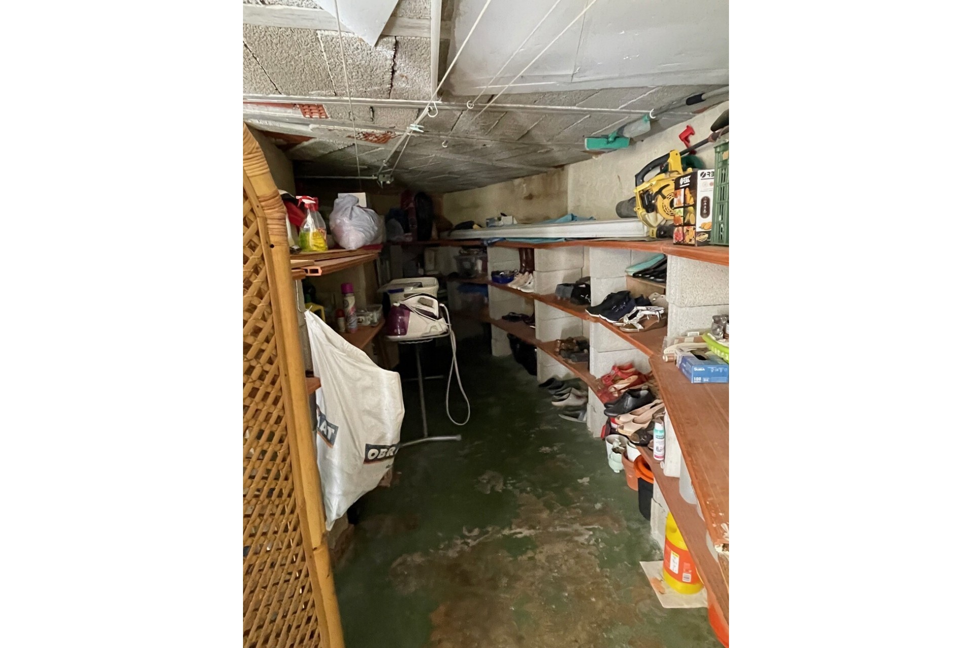 Resale - Villa -
Alfas del Pí - Costa Blanca