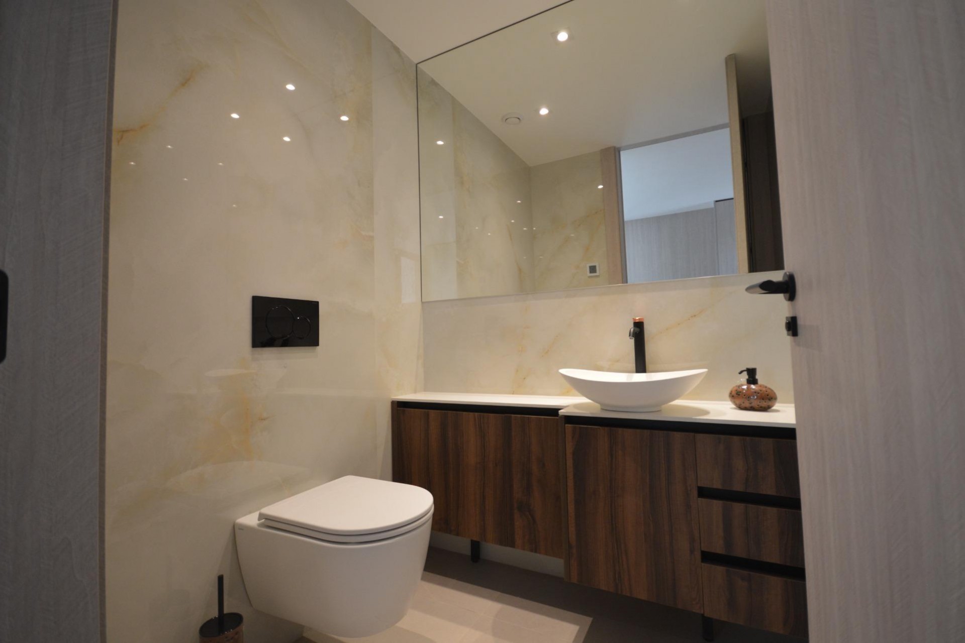 Resale - Villa -
Algorfa - Comunidad Valenciana