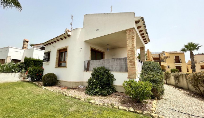 Resale - Villa -
Algorfa - Costa Blanca