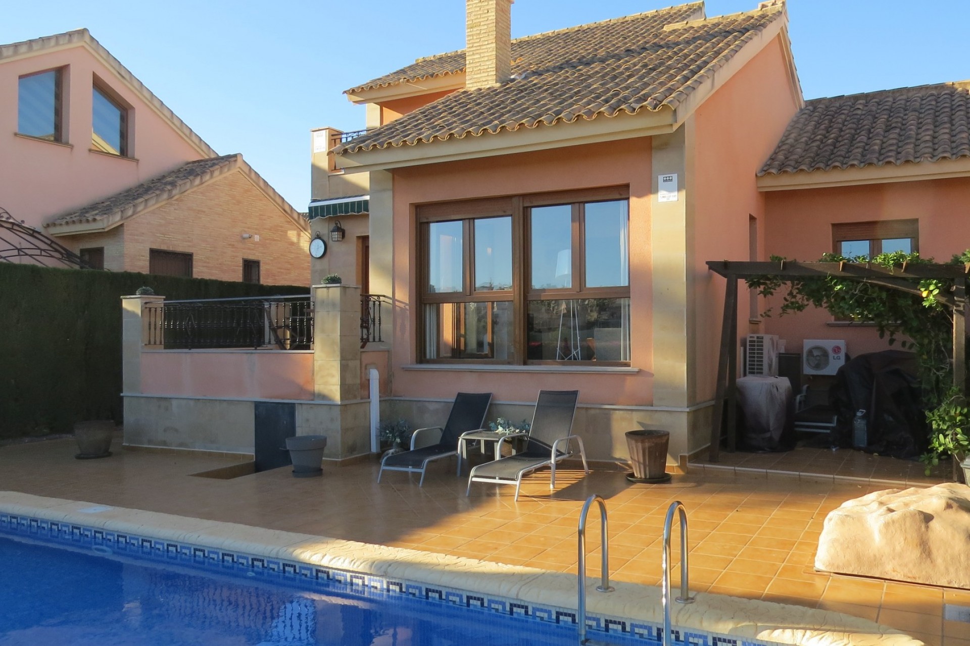 Resale - Villa -
Algorfa - Inland