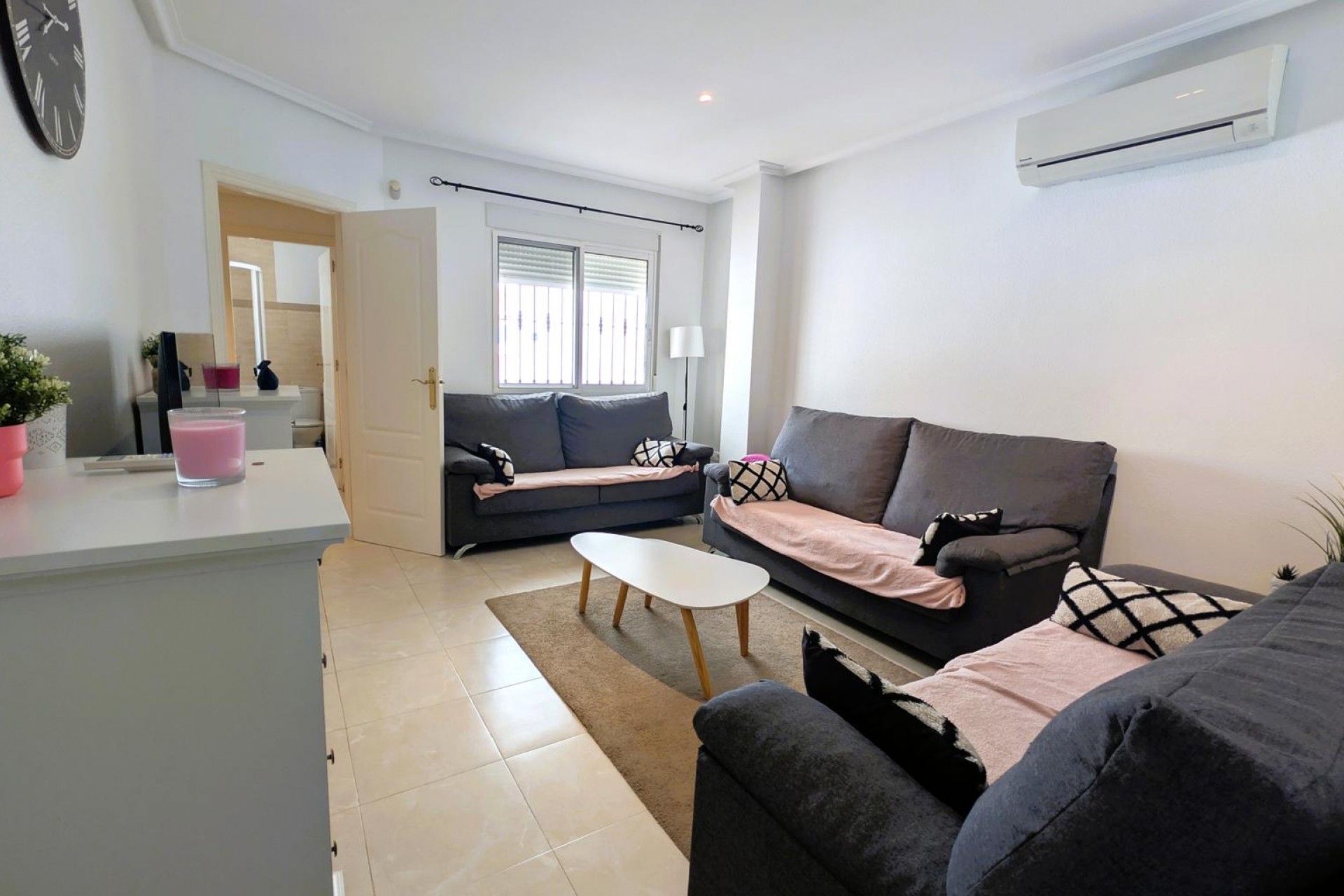 Resale - Villa -
Algorfa - Inland