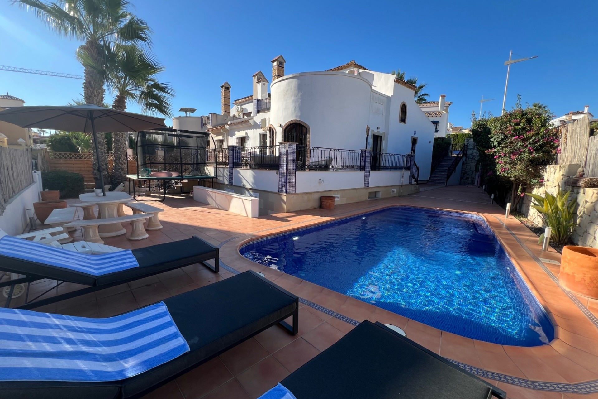 Resale - Villa -
Algorfa - Inland