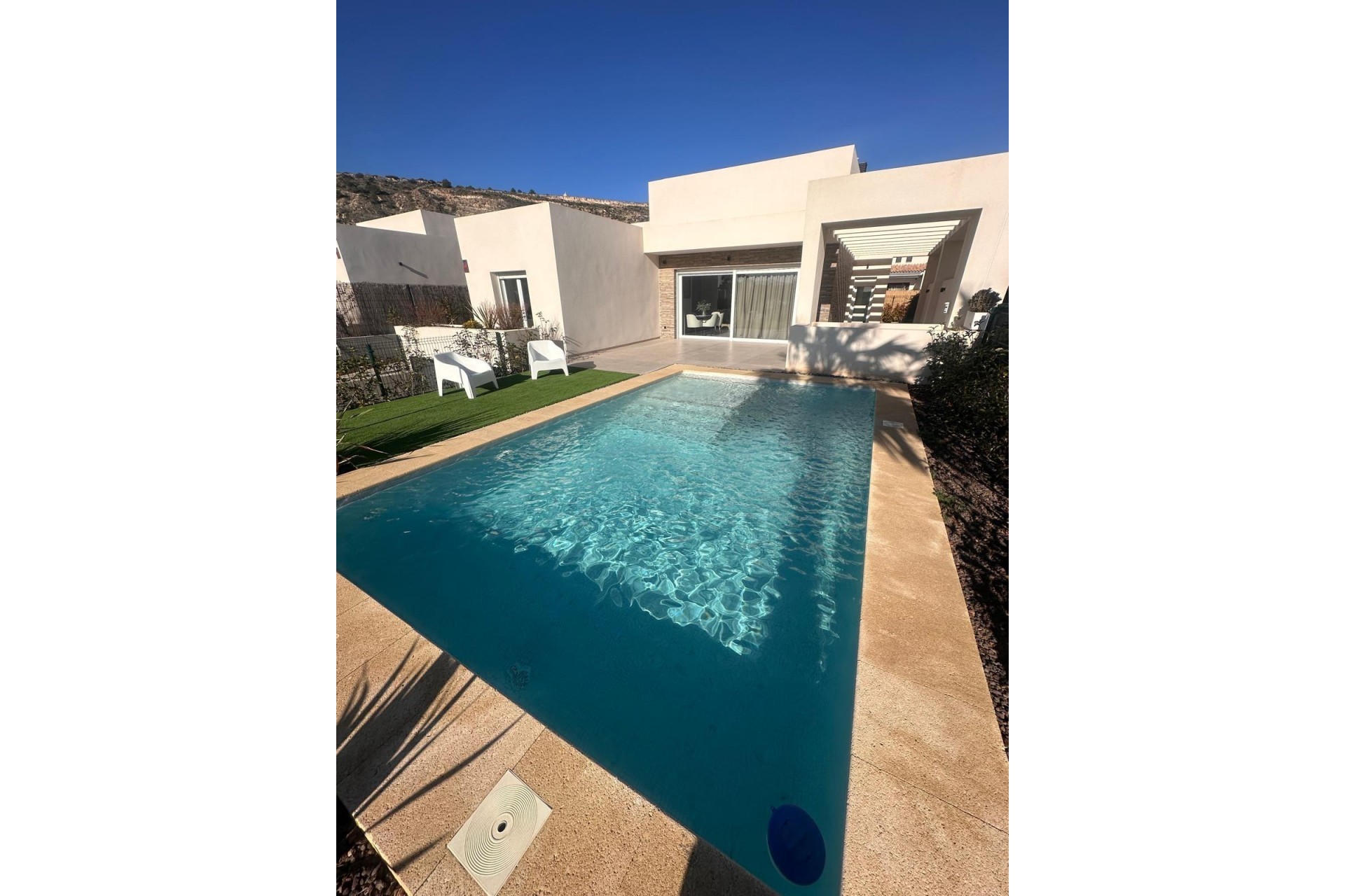 Resale - Villa -
Algorfa